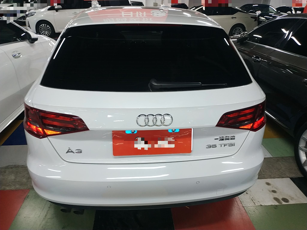 奥迪A3 2014款 Sportback 35 TFSI 自动进取型