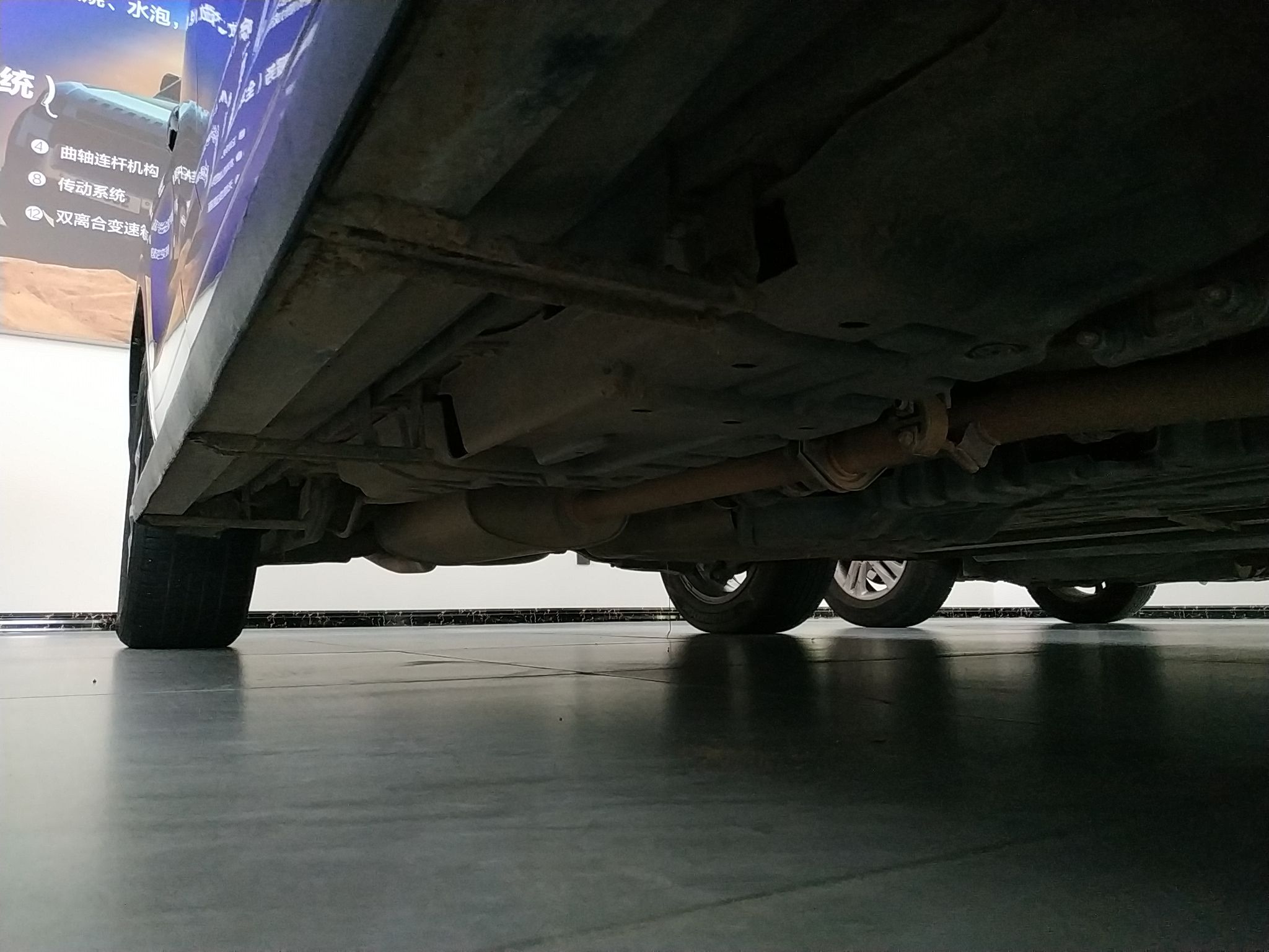 丰田 汉兰达 2018款 2.0T 四驱豪华版 7座 国VI