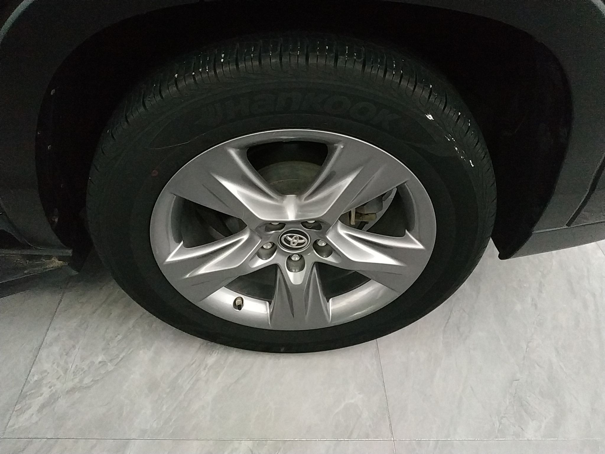 丰田 汉兰达 2018款 2.0T 四驱豪华版 7座 国VI