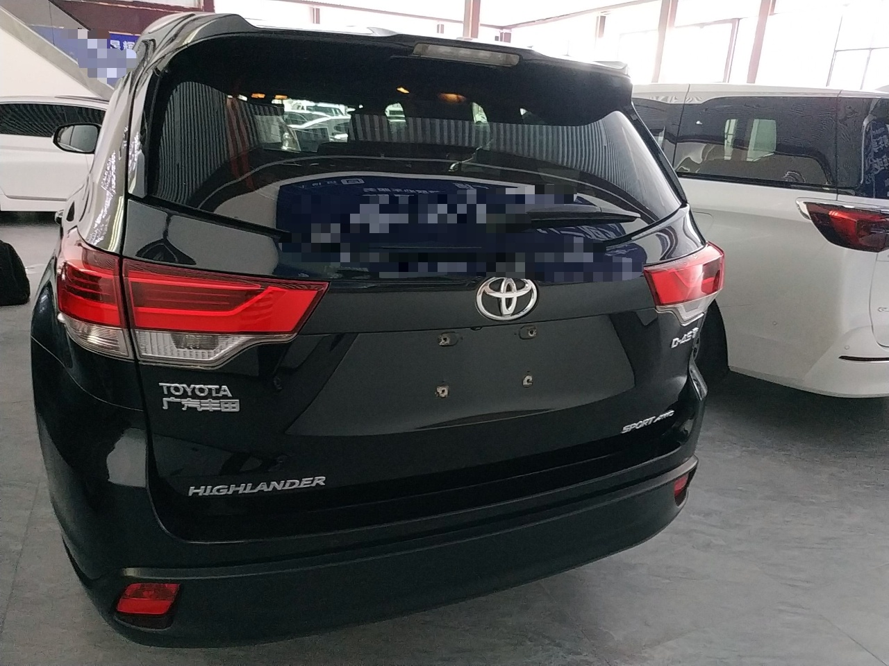 丰田 汉兰达 2018款 2.0T 四驱豪华版 7座 国VI