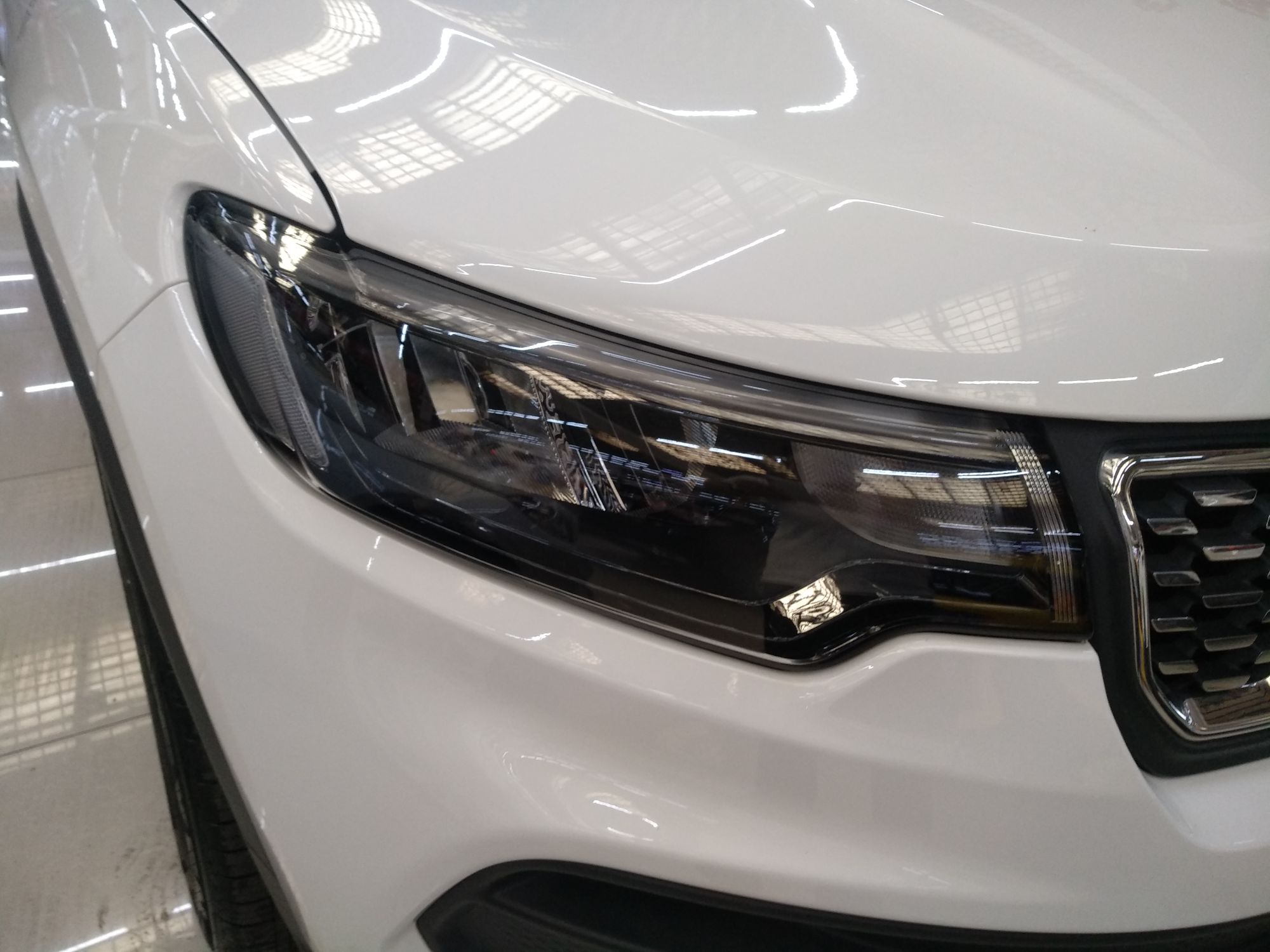 Jeep 指南者 2021款 220T 自动精英版