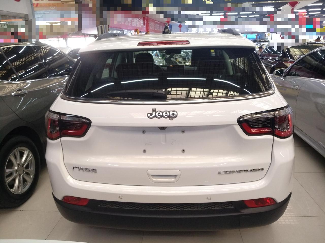 Jeep 指南者 2021款 220T 自动精英版