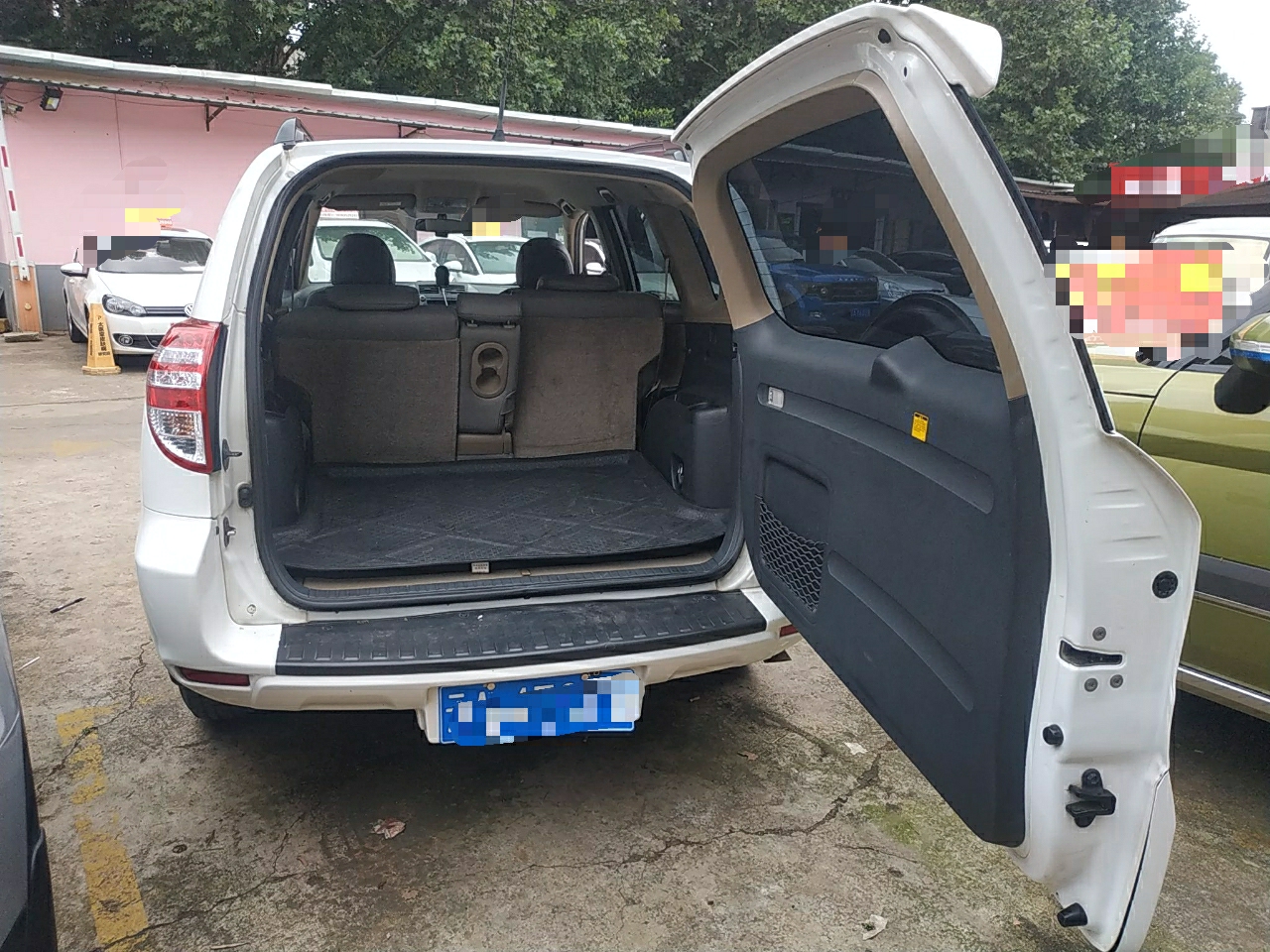 丰田 RAV4 2011款 2.0L 自动经典版