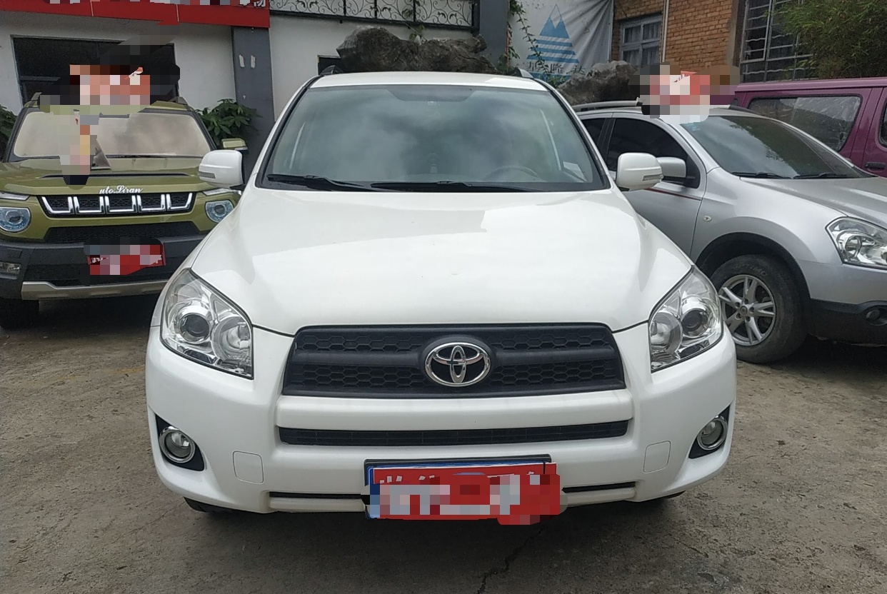 丰田 RAV4 2011款 2.0L 自动经典版