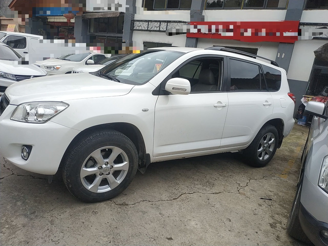 丰田 RAV4 2011款 2.0L 自动经典版