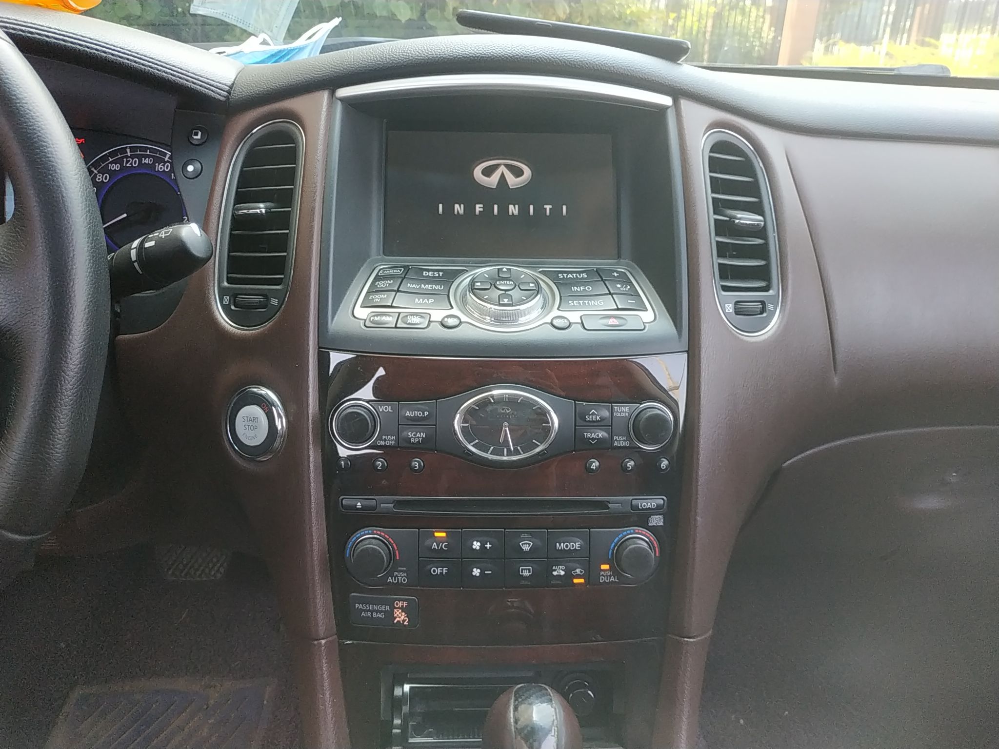 英菲尼迪QX50 2013款 2.5L 两驱尊雅版(进口)