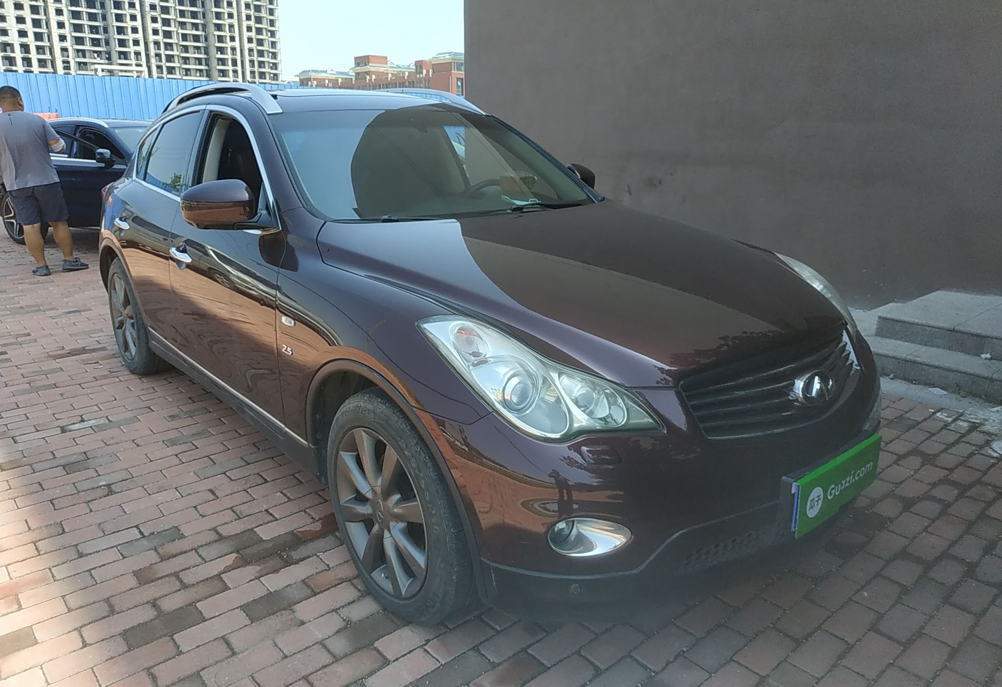 英菲尼迪QX50 2013款 2.5L 两驱尊雅版(进口)