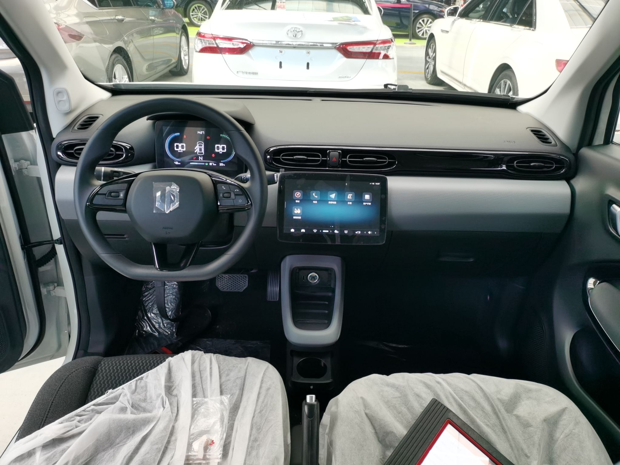 零跑汽车 零跑T03 2021款 400轻享版