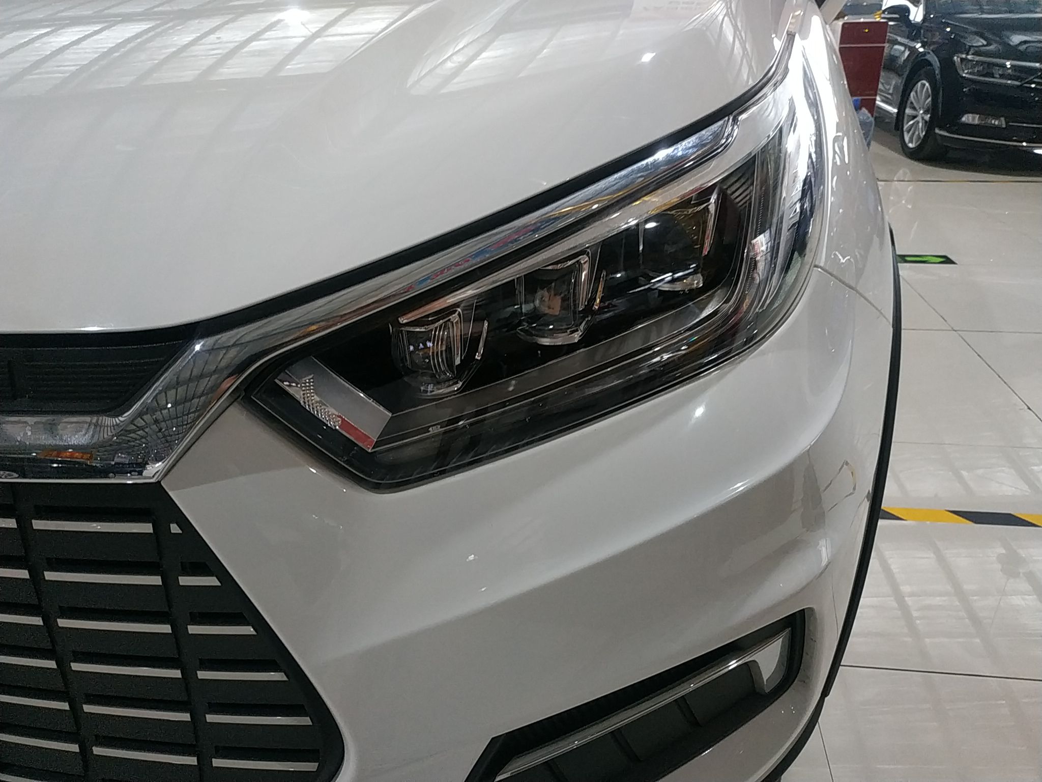 比亚迪 元新能源 2019款 EV535 智联领创型