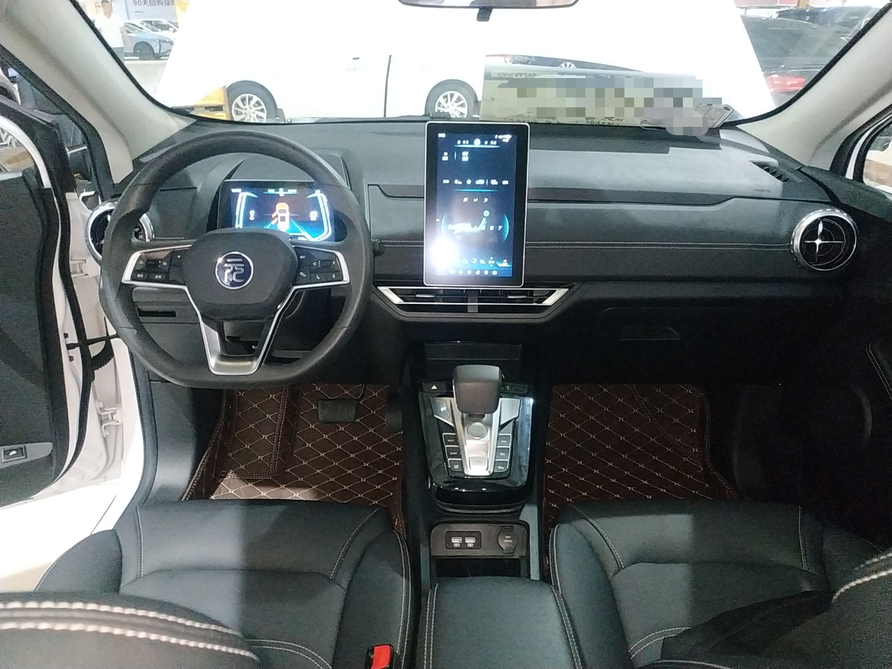 比亚迪 元新能源 2019款 EV535 智联领创型