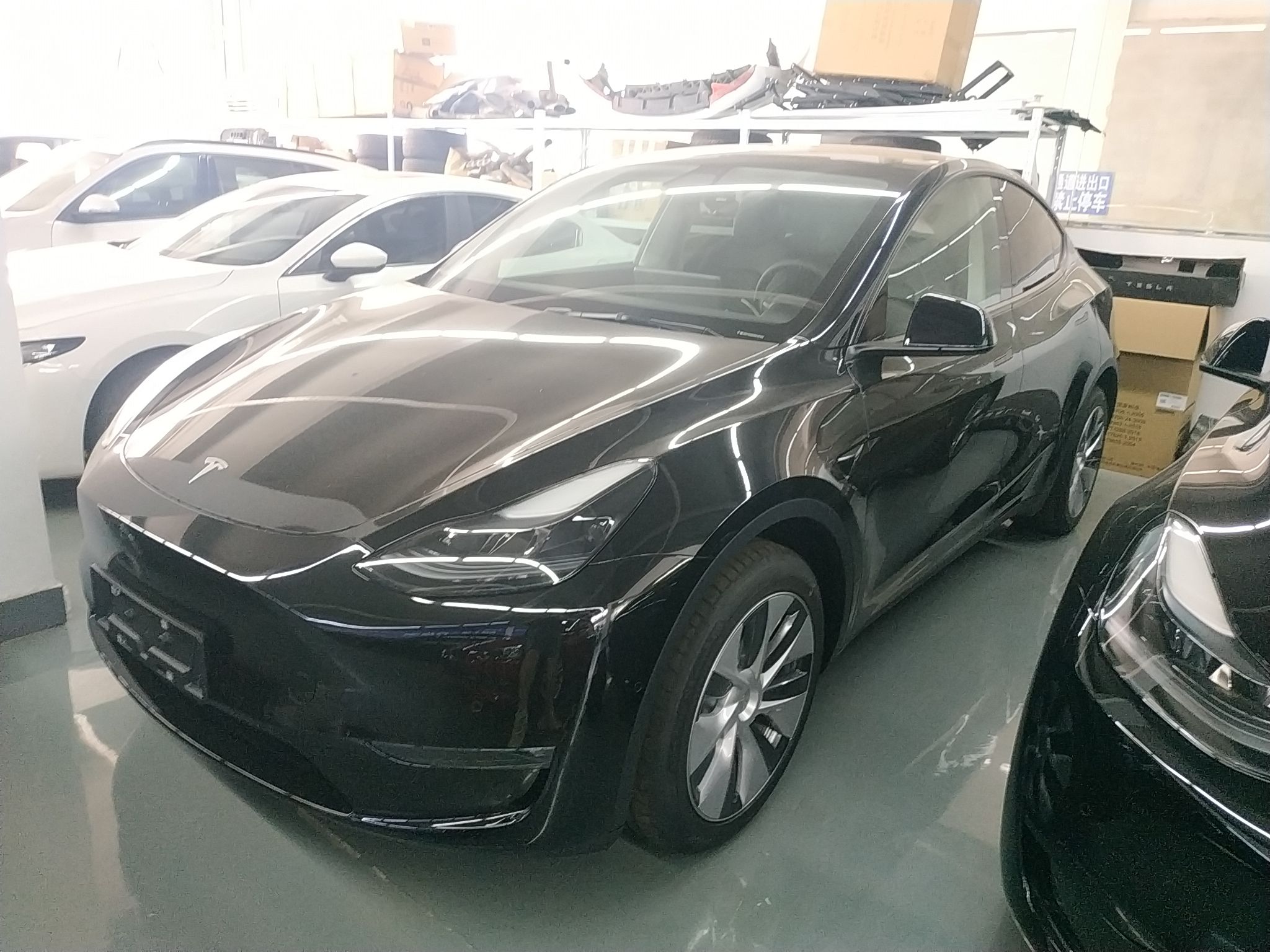 特斯拉 Model Y 2022款 长续航全轮驱动版