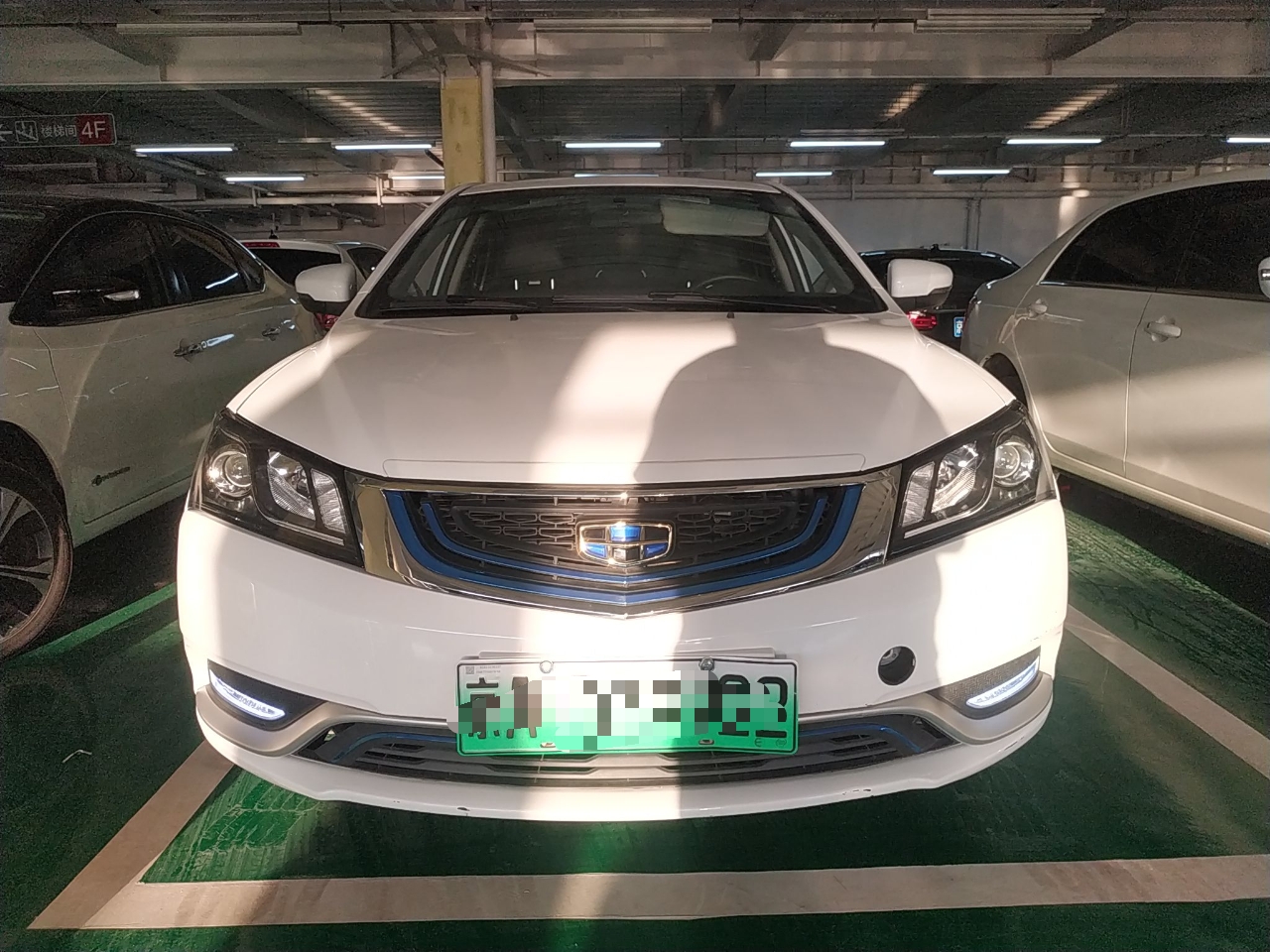 吉利汽车 帝豪EV 2016款 三厢 EV 尊贵型