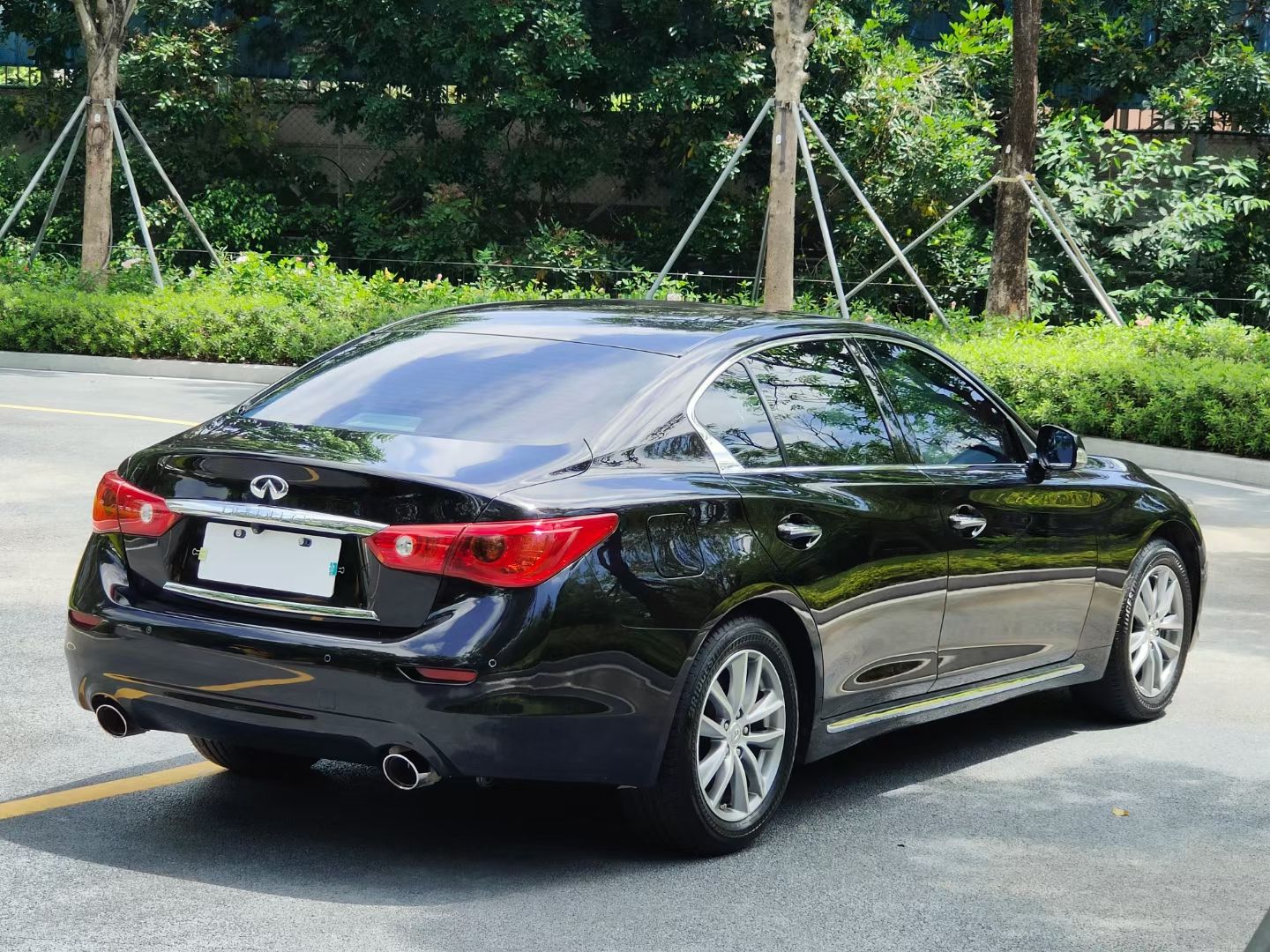 英菲尼迪Q50L 2016款 2.0T 悦享版