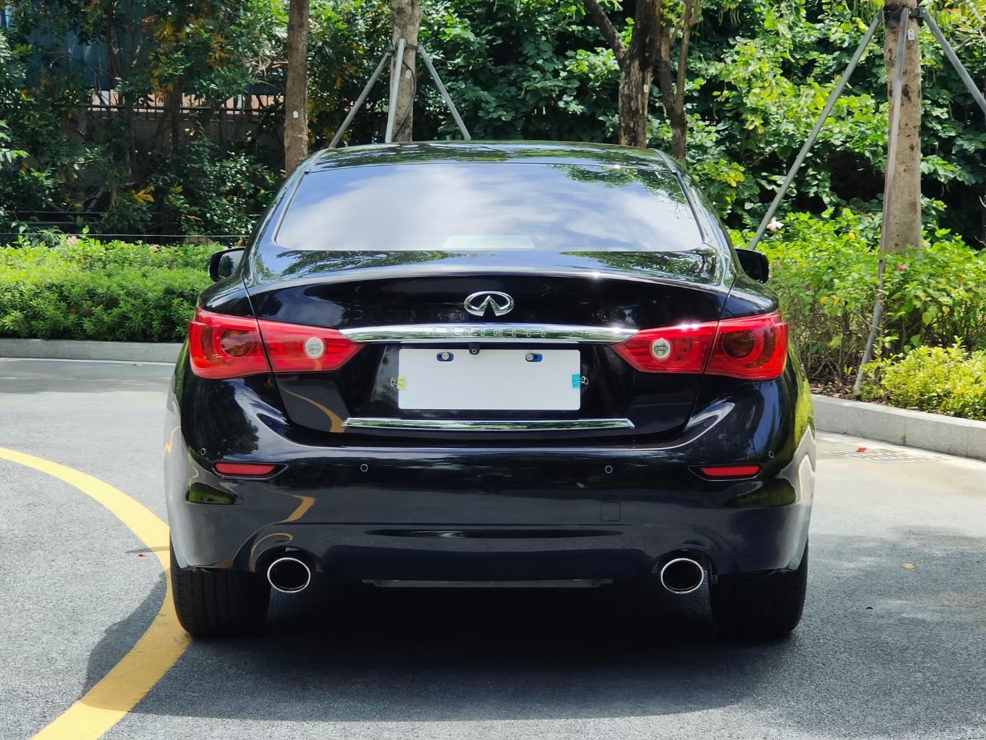 英菲尼迪Q50L 2016款 2.0T 悦享版