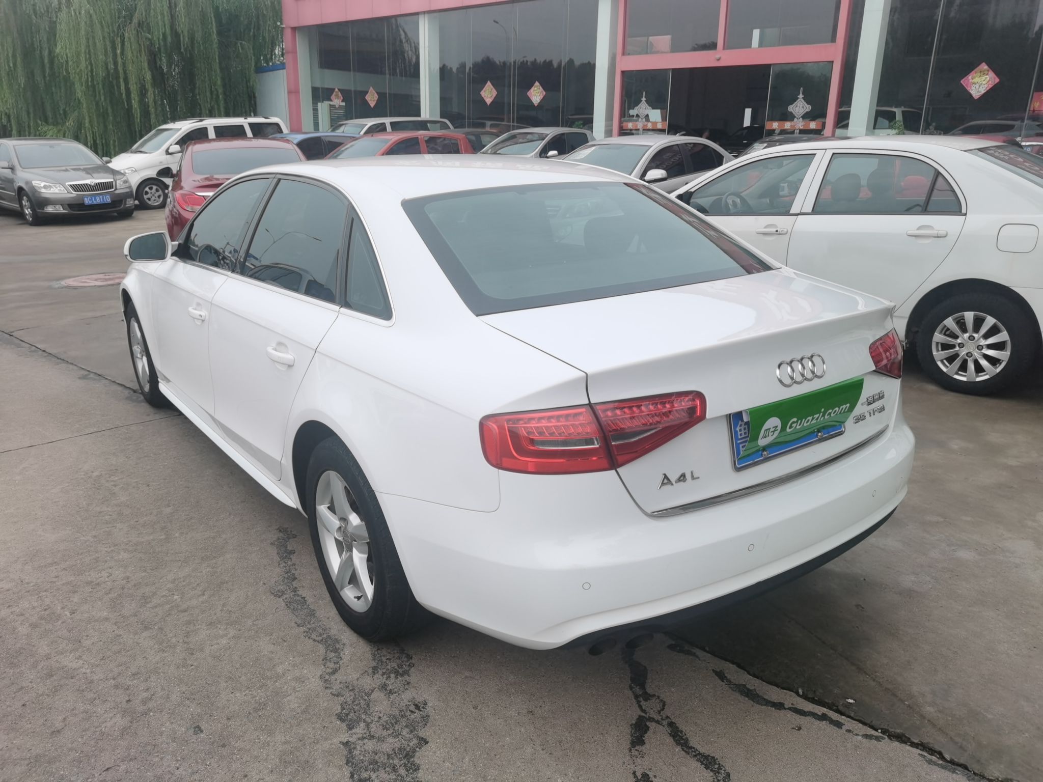 奥迪A4L 2013款 35 TFSI 自动舒适型