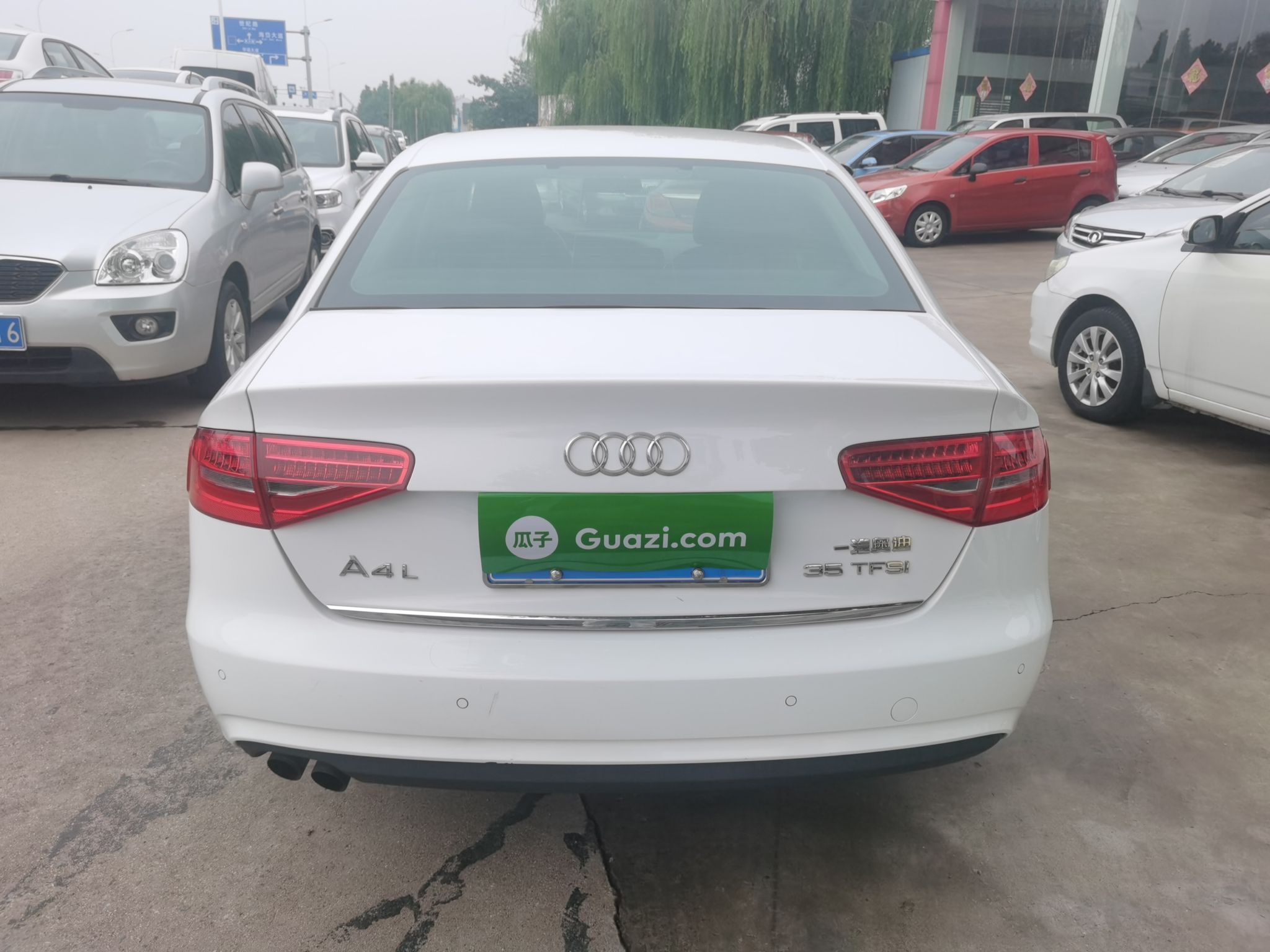 奥迪A4L 2013款 35 TFSI 自动舒适型