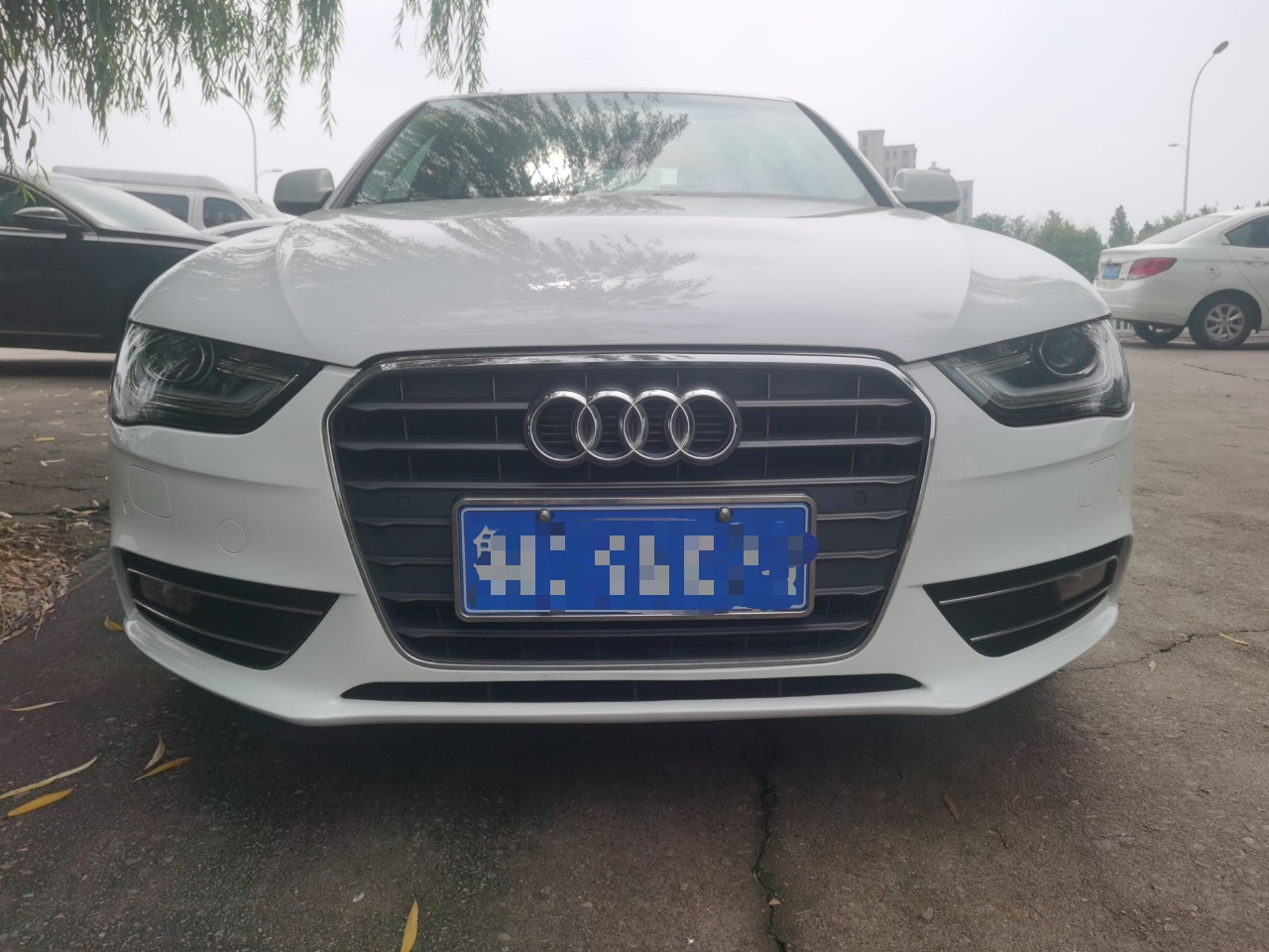 奥迪A4L 2013款 35 TFSI 自动舒适型