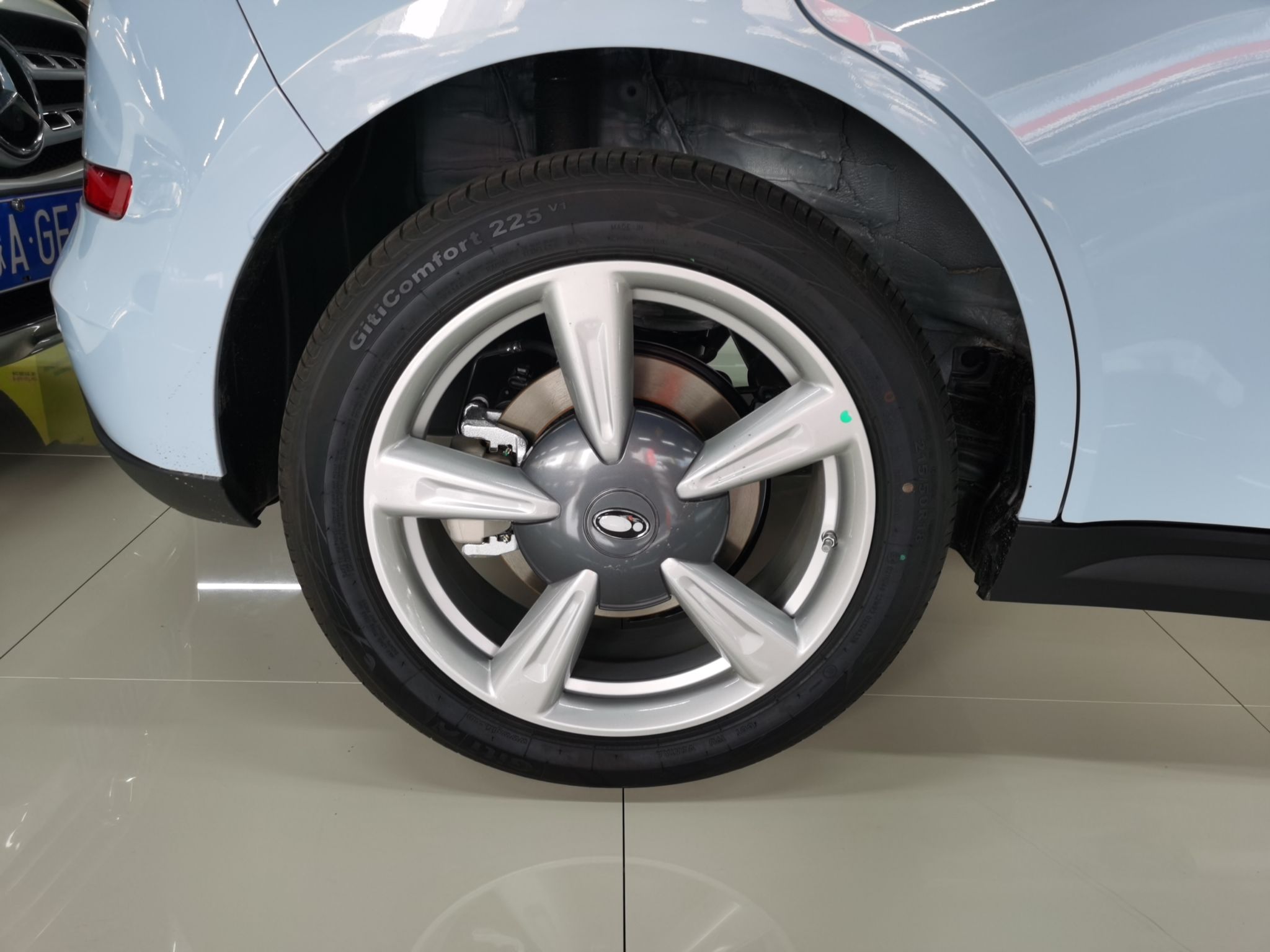 欧拉好猫 2022款 莫兰迪版 400km标准续航 豪华型 三元锂