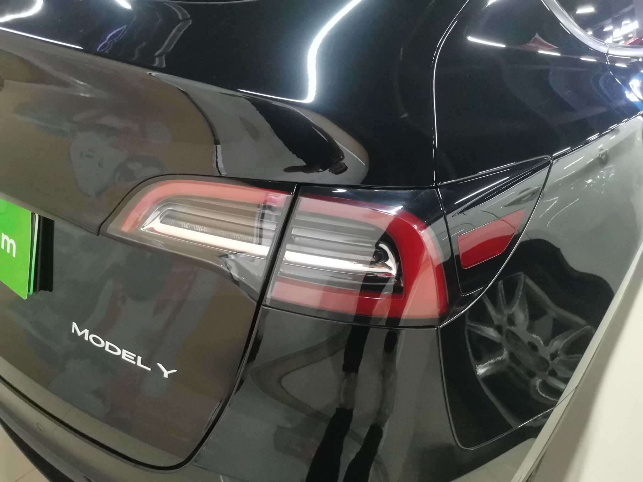 特斯拉 Model Y 2021款 标准续航后驱版