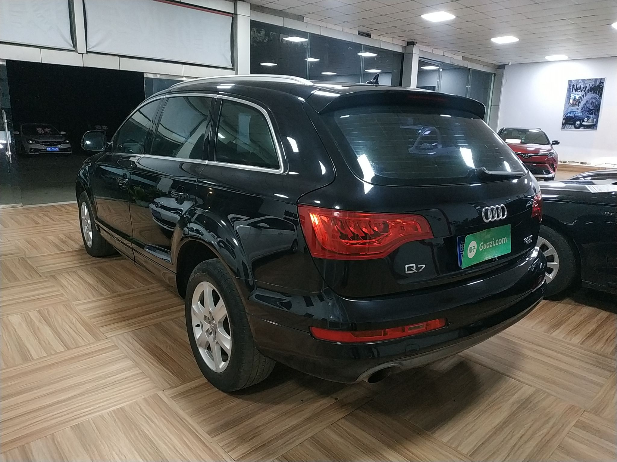 奥迪Q7 2012款 3.0 TFSI 进取型(200kW)(进口)