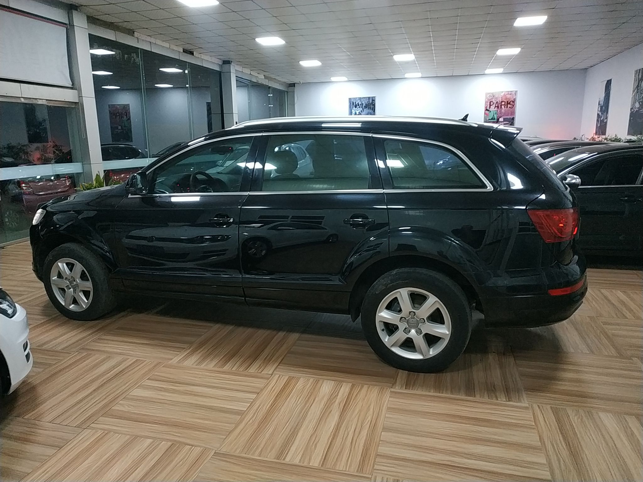 奥迪Q7 2012款 3.0 TFSI 进取型(200kW)(进口)