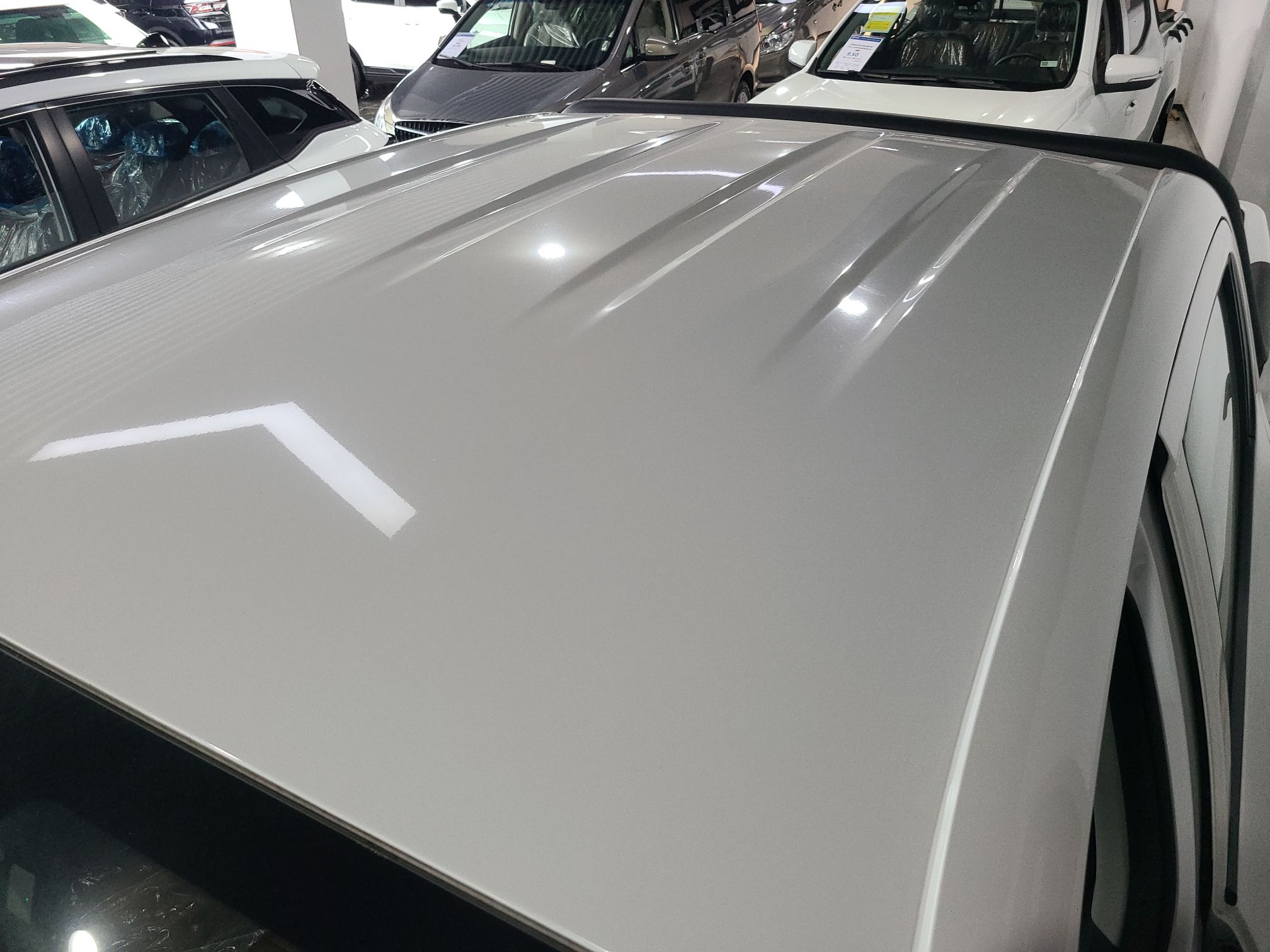 上汽MAXUS 上汽大通T70 2020款 2.0T汽油自动两驱精英型标厢高底盘