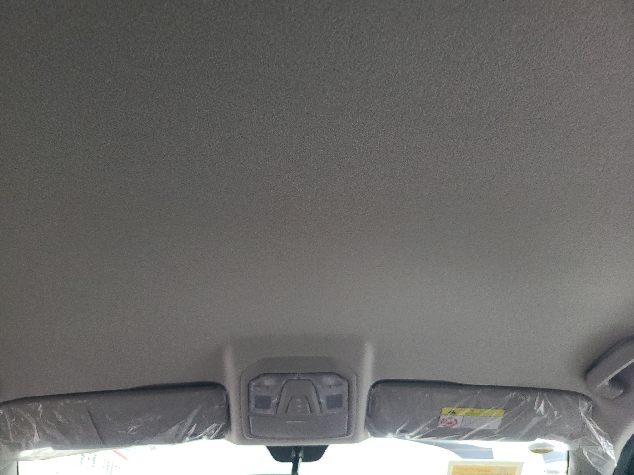 上汽MAXUS 上汽大通T70 2020款 2.0T汽油自动两驱精英型标厢高底盘