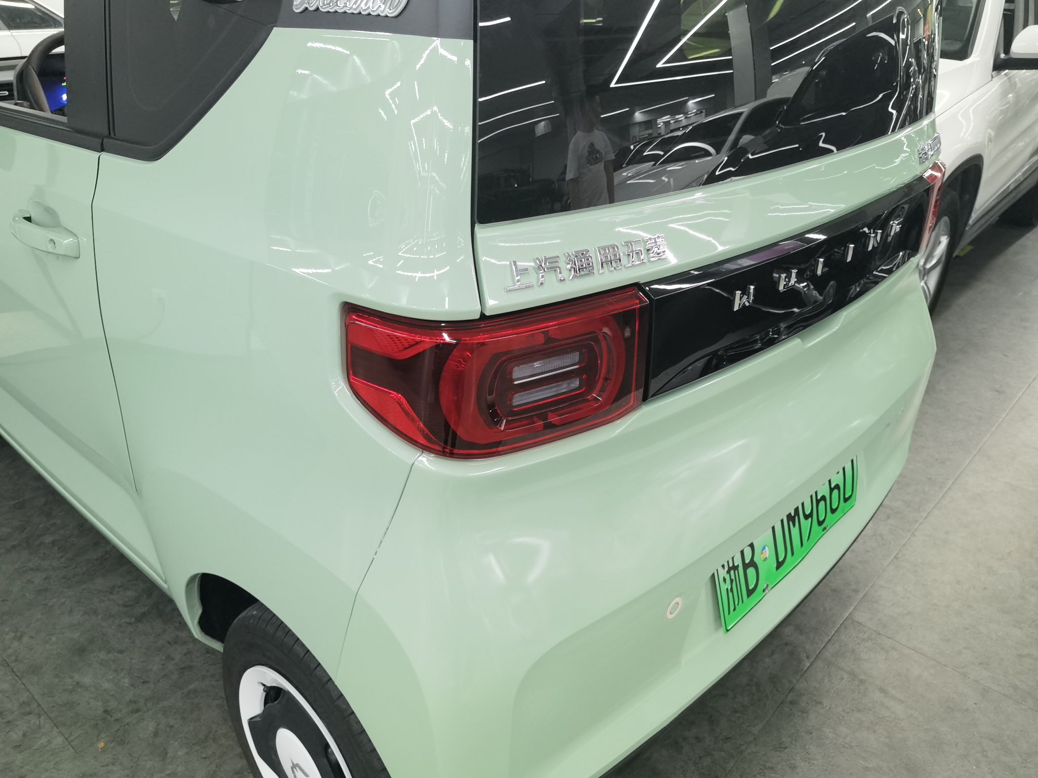 五菱汽车 宏光MINI EV 2022款 马卡龙臻享款 磷酸铁锂