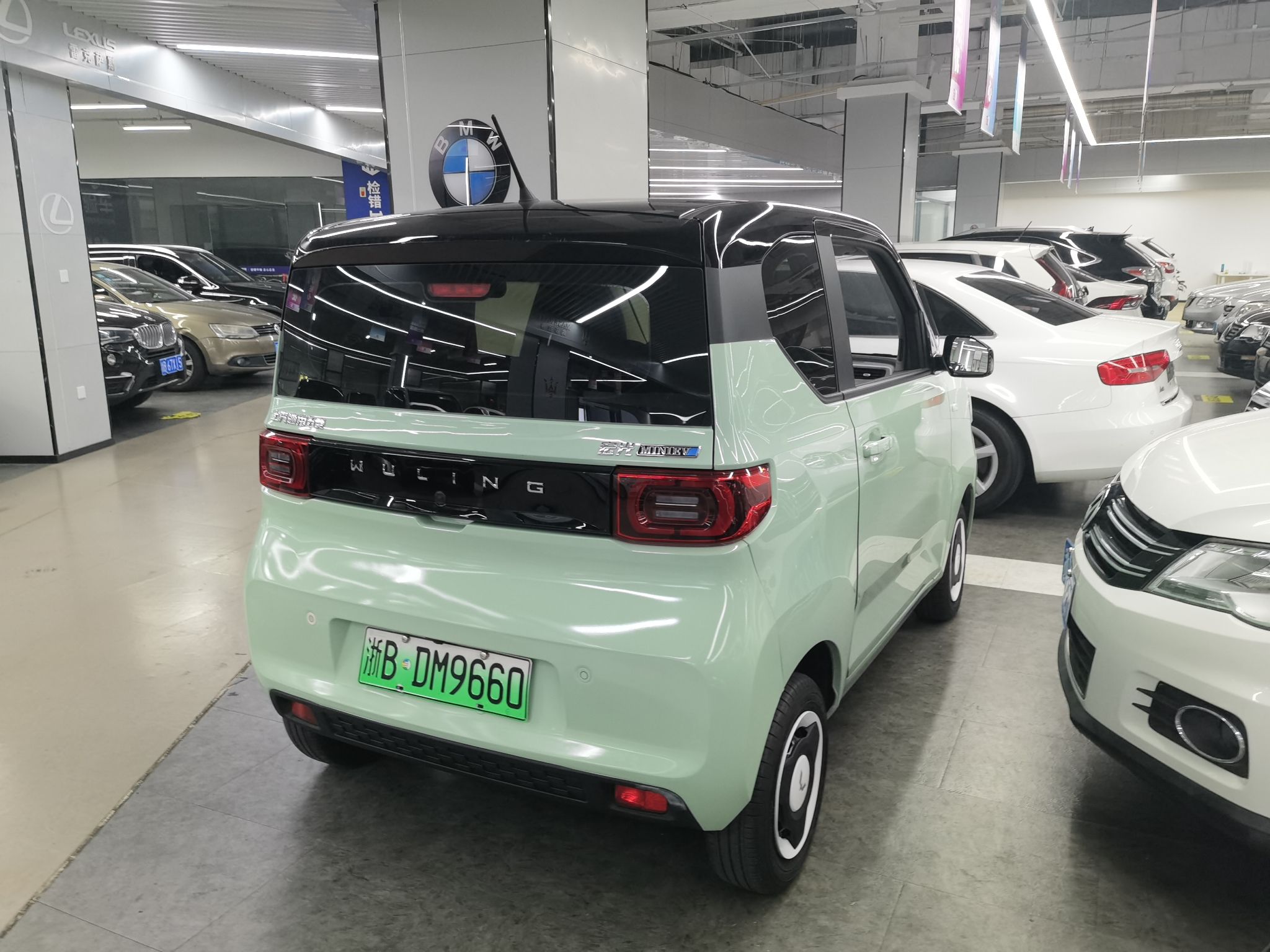 五菱汽车 宏光MINI EV 2022款 马卡龙臻享款 磷酸铁锂