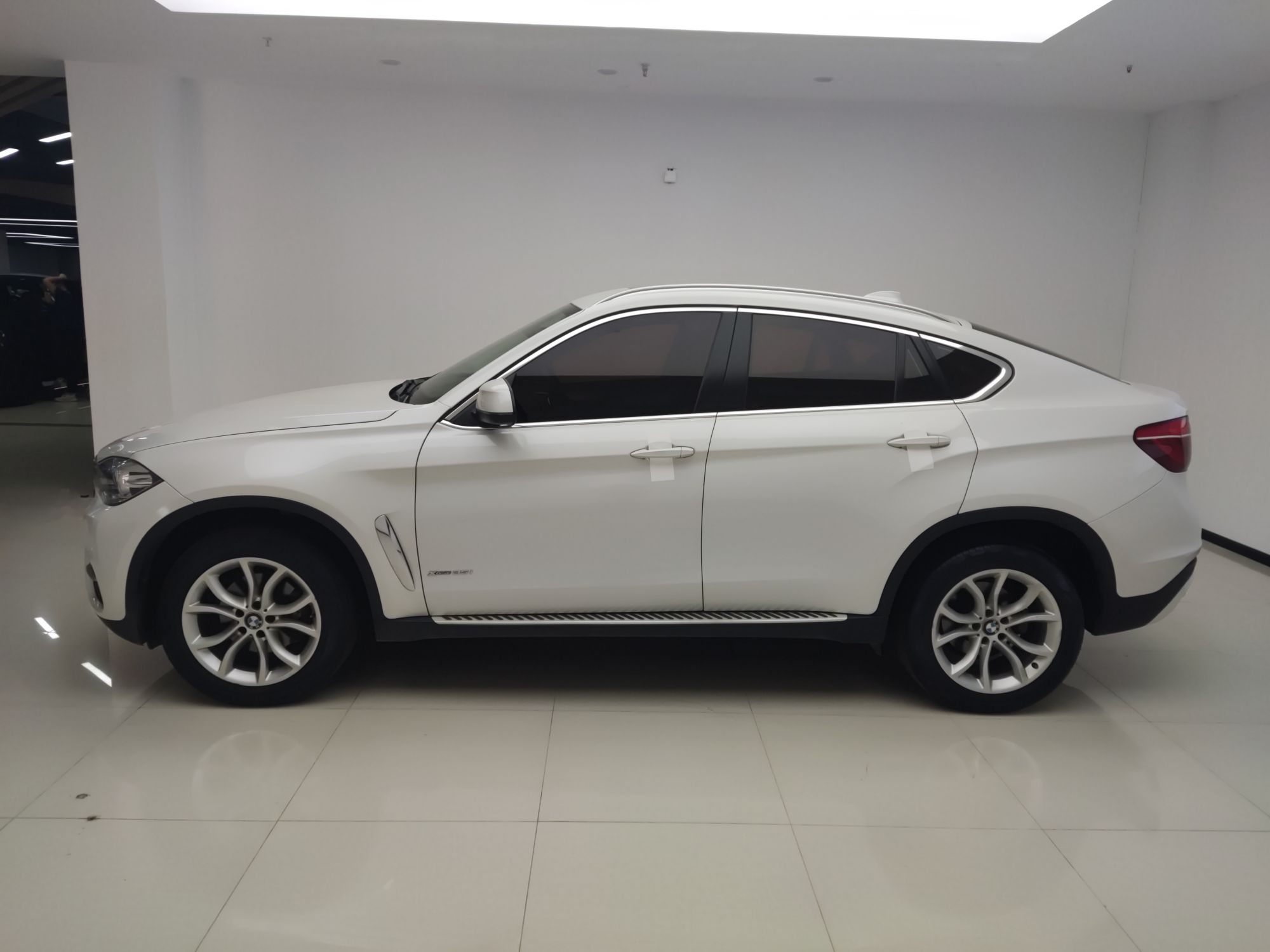 宝马X6 2015款 xDrive35i 领先型(进口)