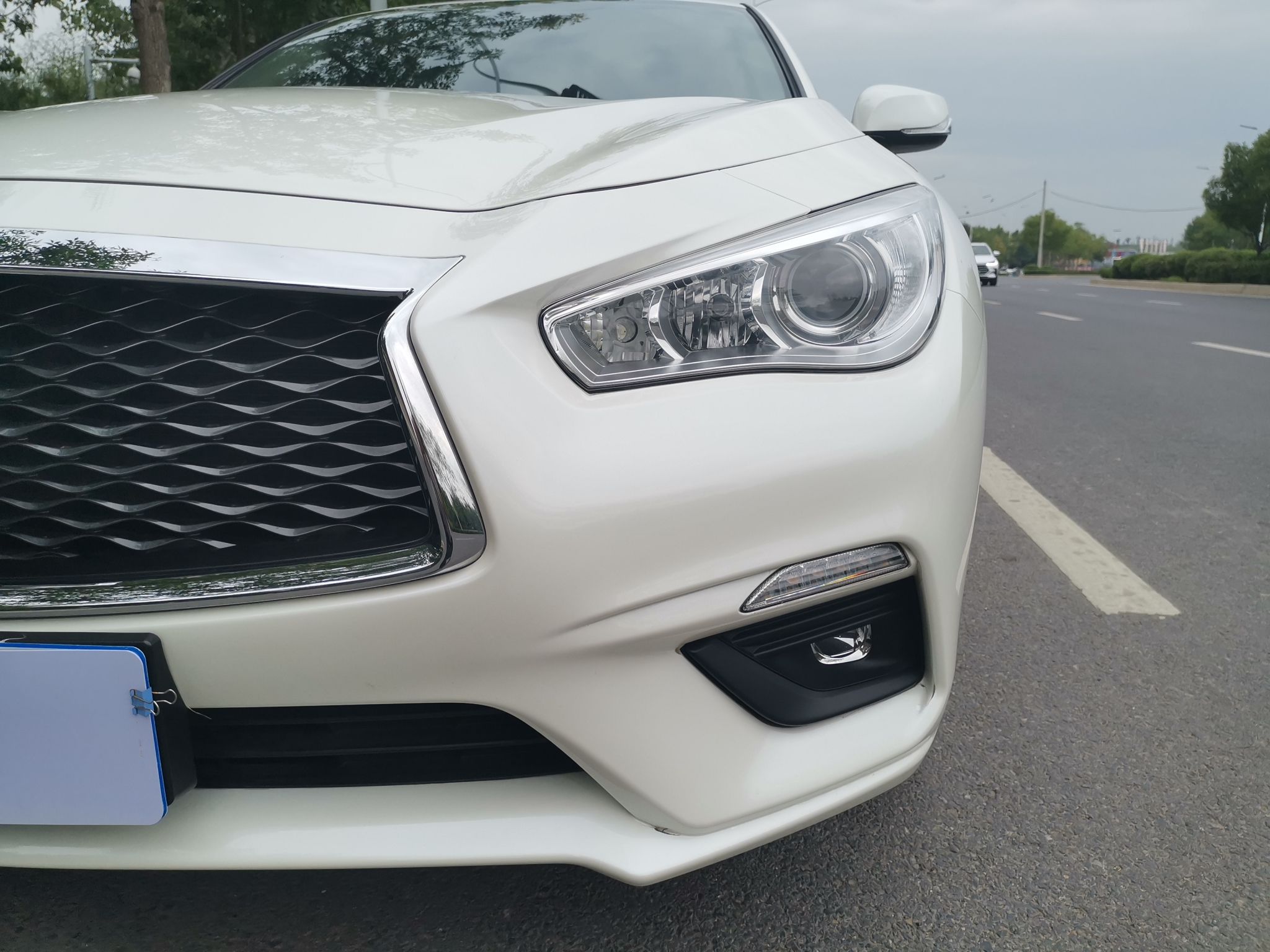 英菲尼迪Q50L 2018款 2.0T 舒适版 国VI