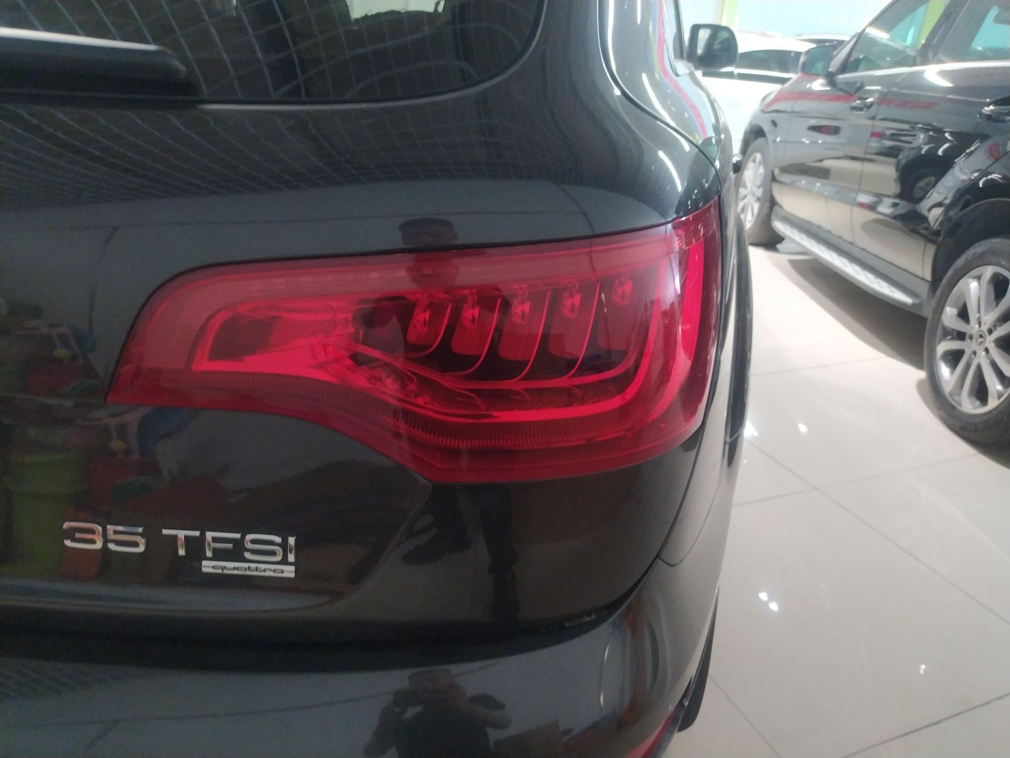 奥迪Q7 2015款 35 TFSI 运动型(进口)