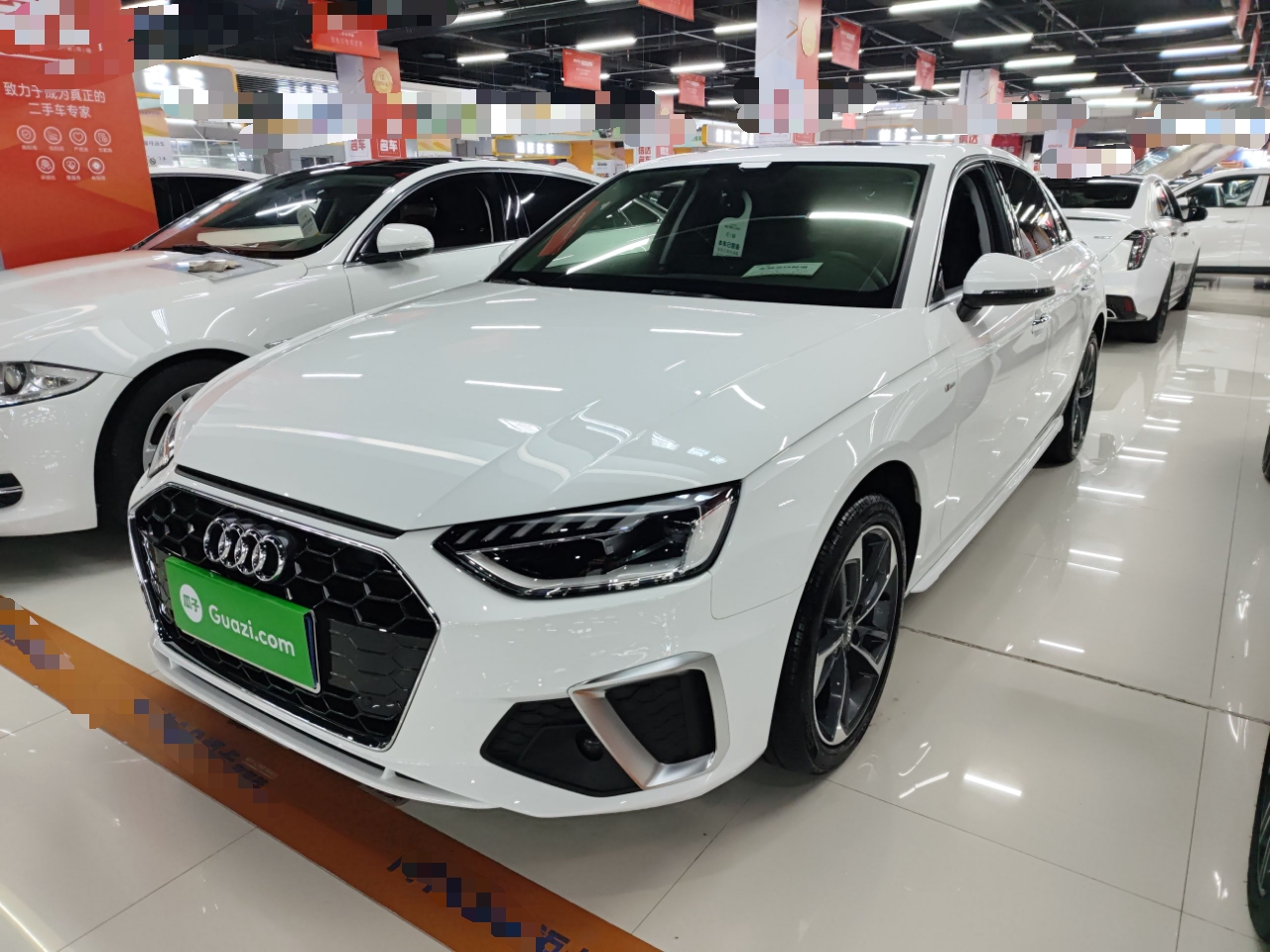 奥迪A4L 2022款 40 TFSI 时尚动感型