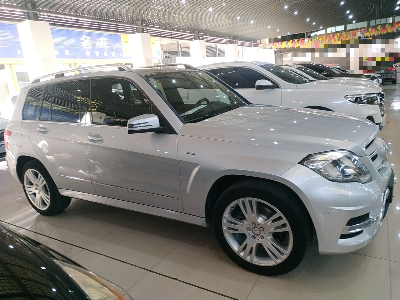 奔驰GLK级 2015款 GLK 260 4MATIC 动感型 极致版