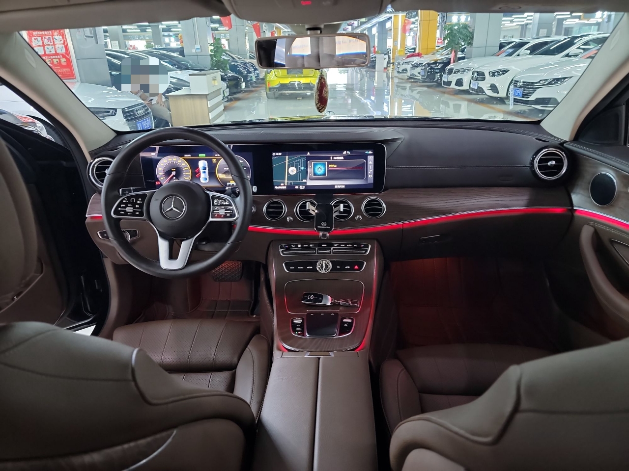 奔驰E级 2020款 改款 E 260 L 4MATIC