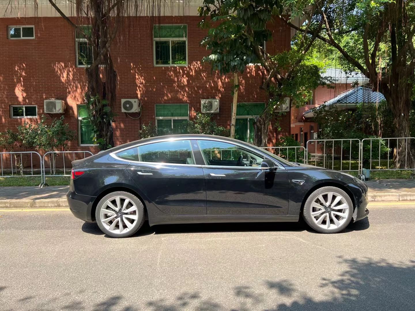 特斯拉 Model 3 2020款 标准续航后驱升级版