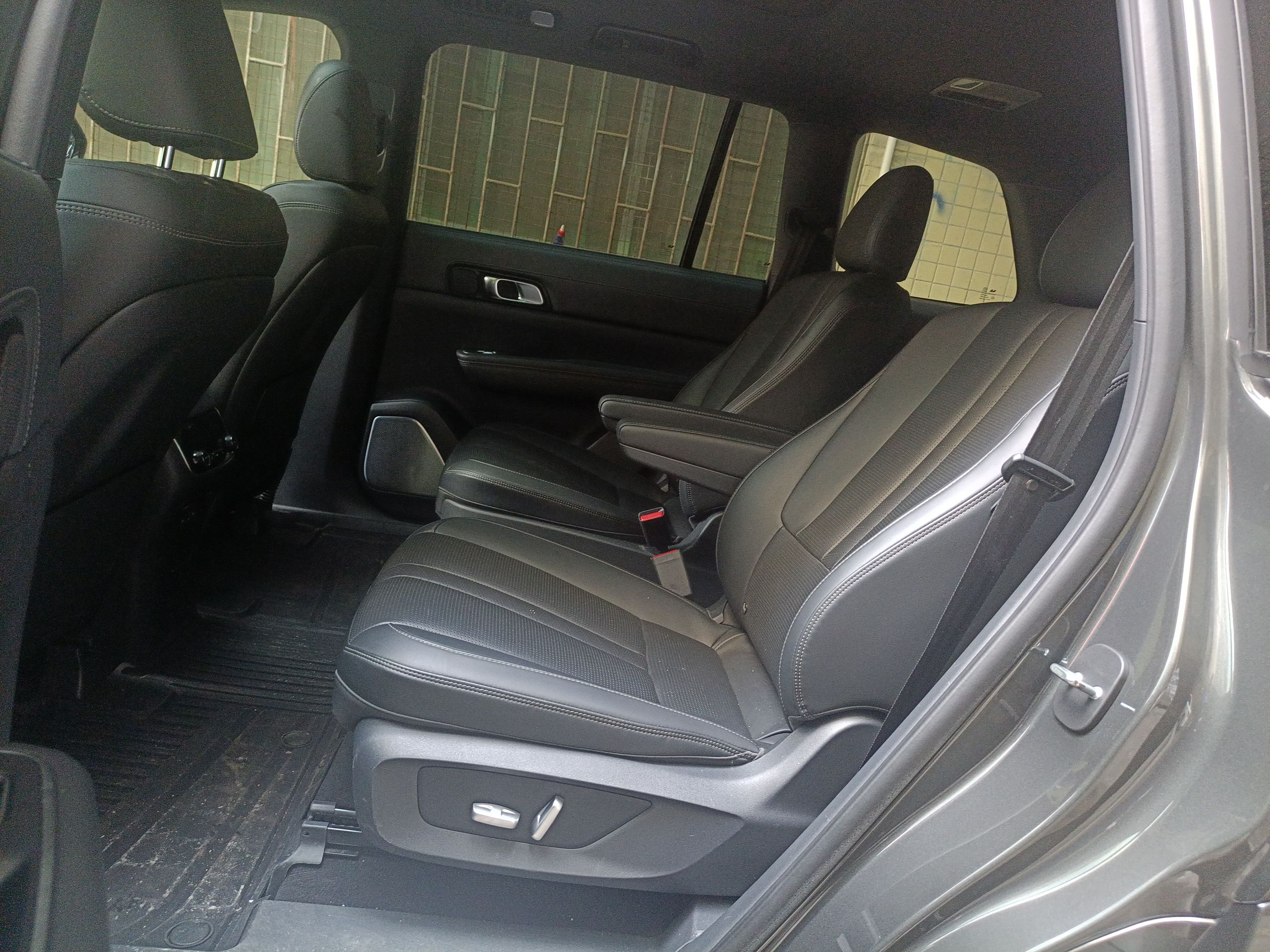 理想汽车 理想ONE 2020款 增程6座版