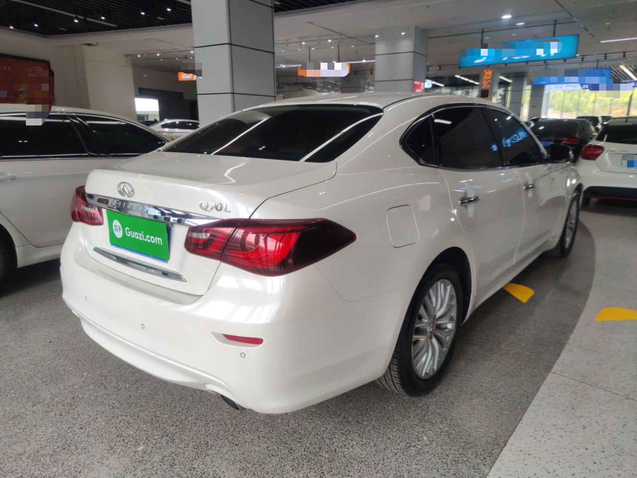 英菲尼迪Q70L 2015款 Q70L 2.5L 悦享版(进口)