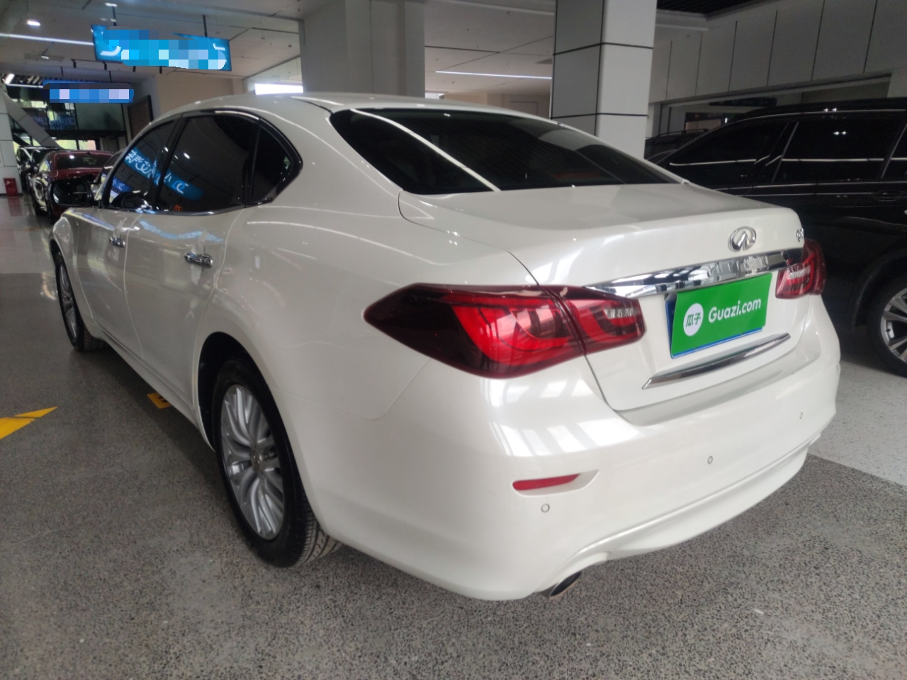 英菲尼迪Q70L 2015款 Q70L 2.5L 悦享版(进口)