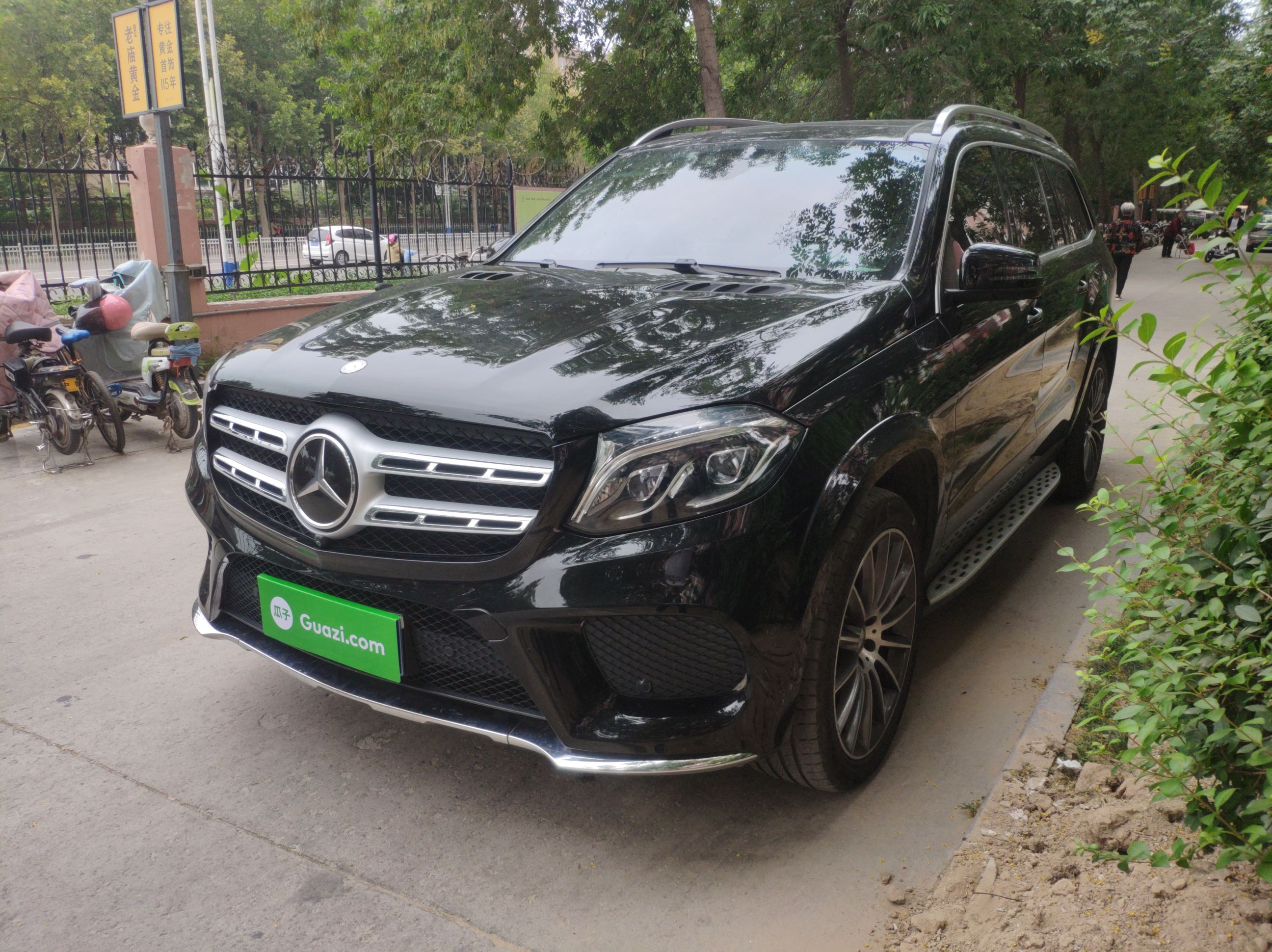 奔驰GLS级 2017款 GLS 500 4MATIC(进口)