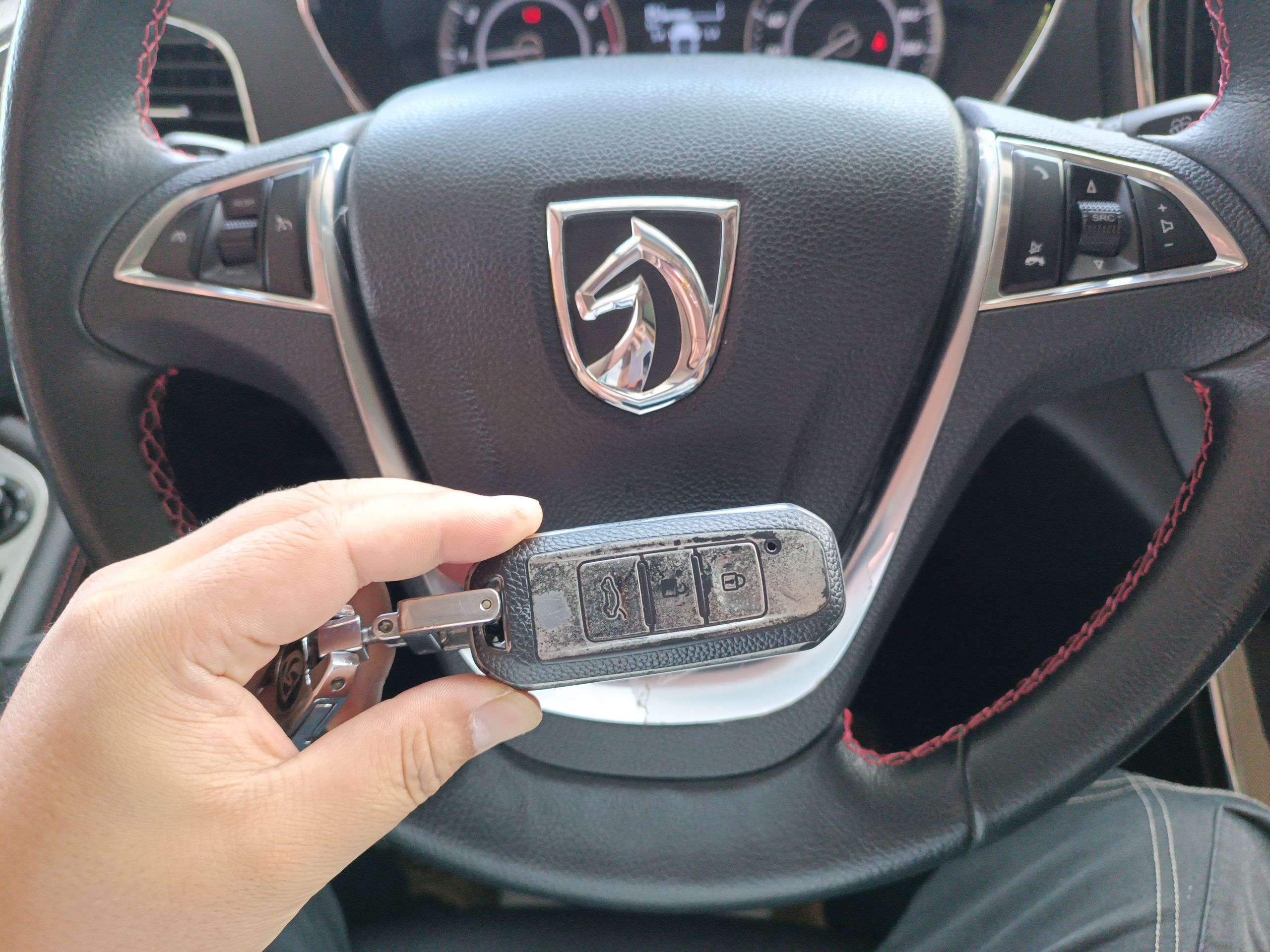 宝骏560 2016款 1.8L iAMT豪华型