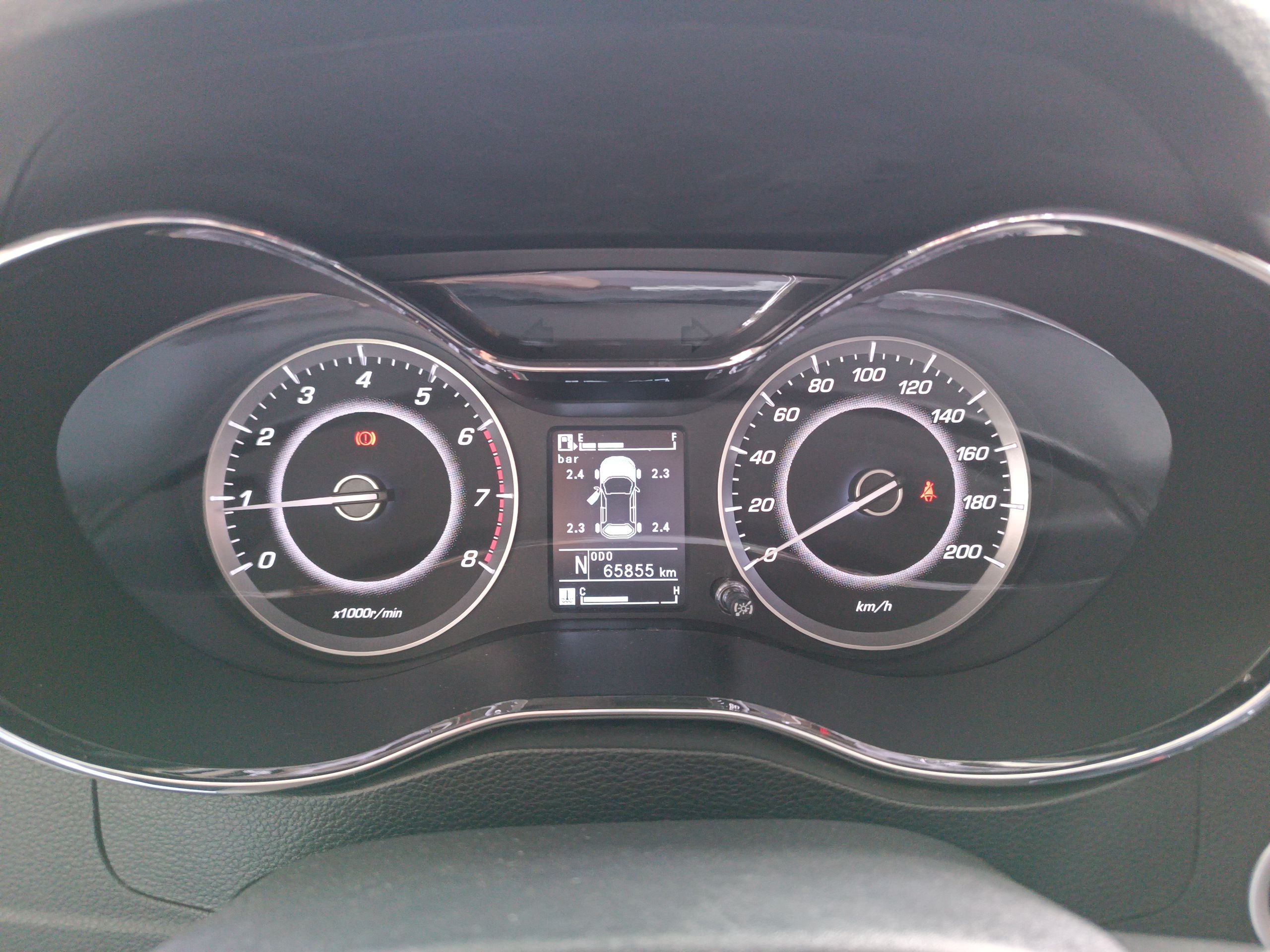 宝骏560 2016款 1.8L iAMT豪华型