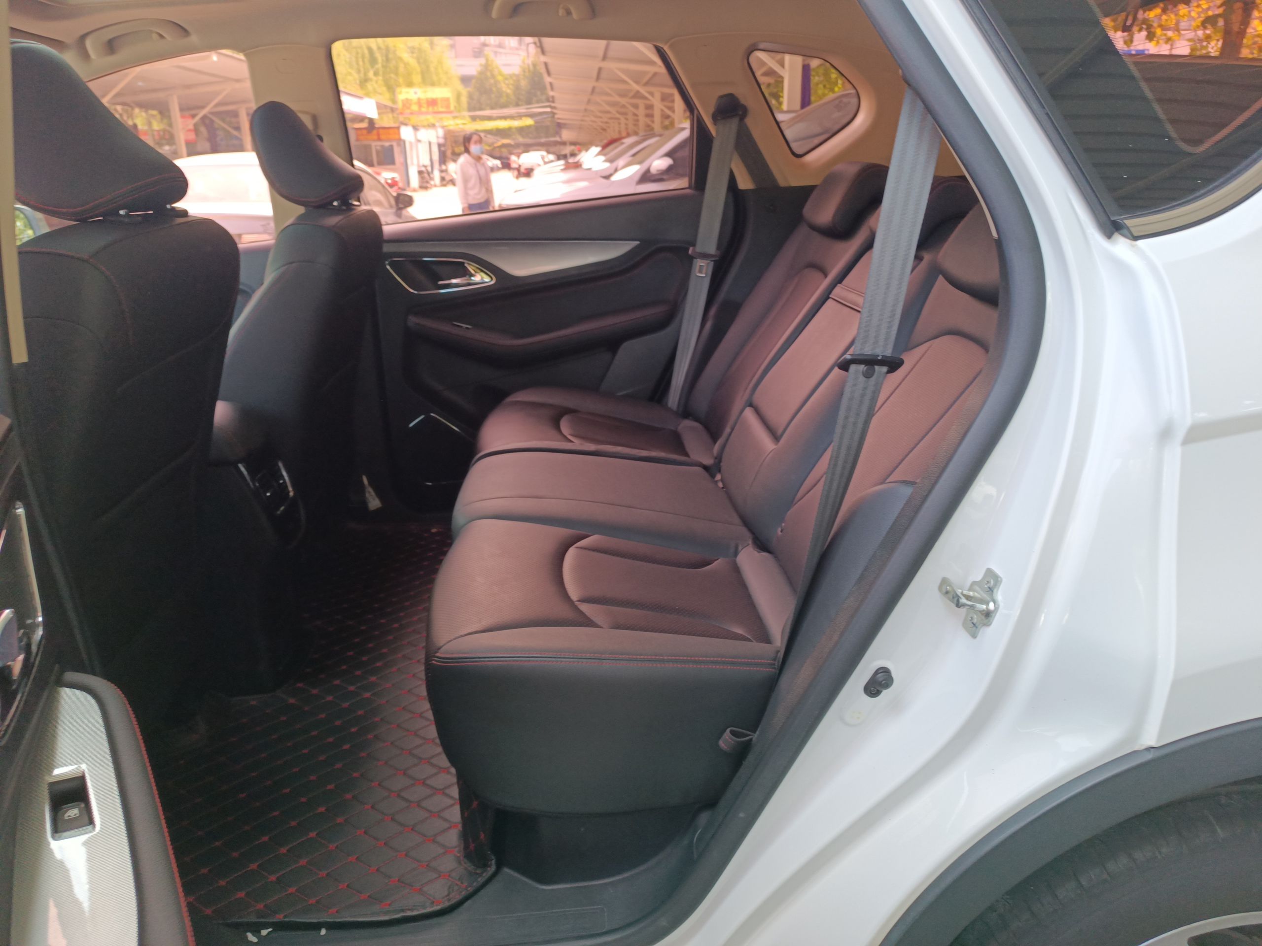 宝骏560 2016款 1.8L iAMT豪华型