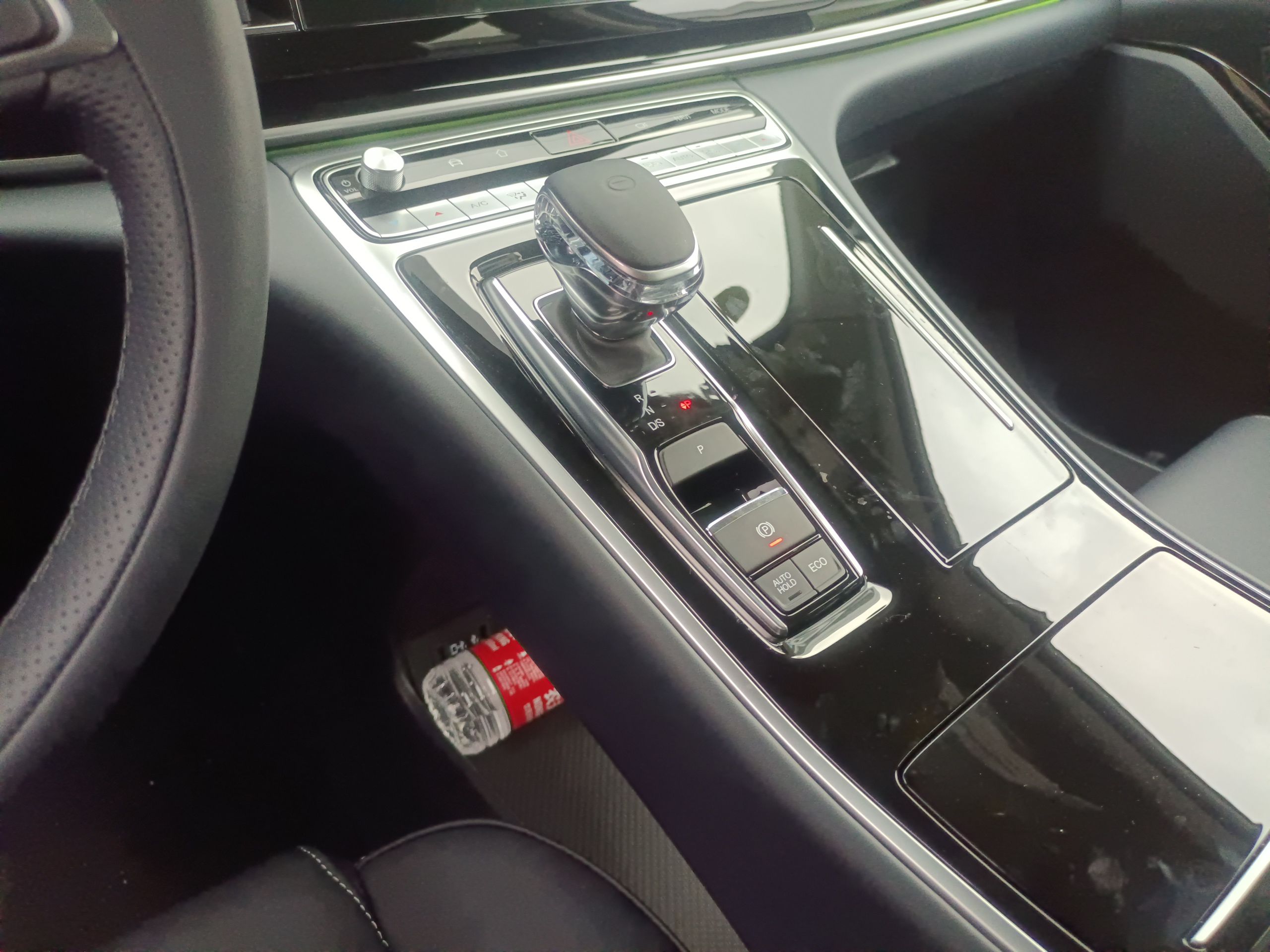 广汽传祺 传祺M8 2023款 领秀系列 390T 尊贵版