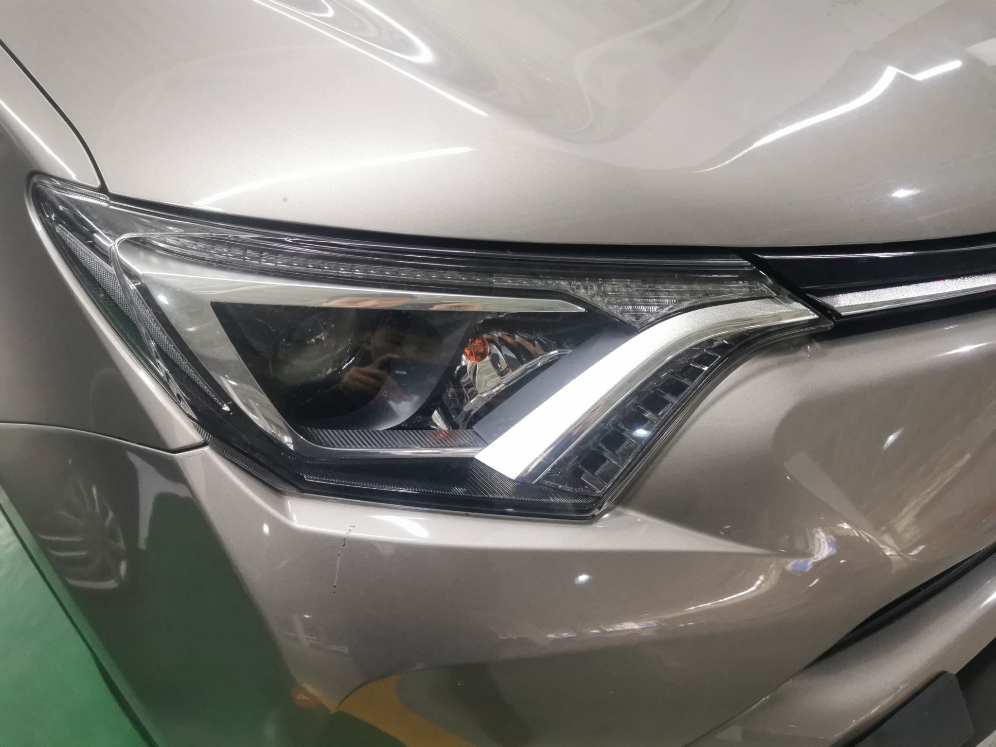 丰田 RAV4 2016款 2.0L CVT两驱风尚版 国V