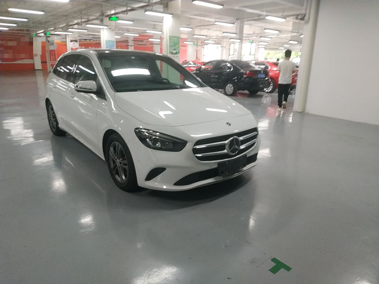 奔驰B级 2020款 B 200 动感型