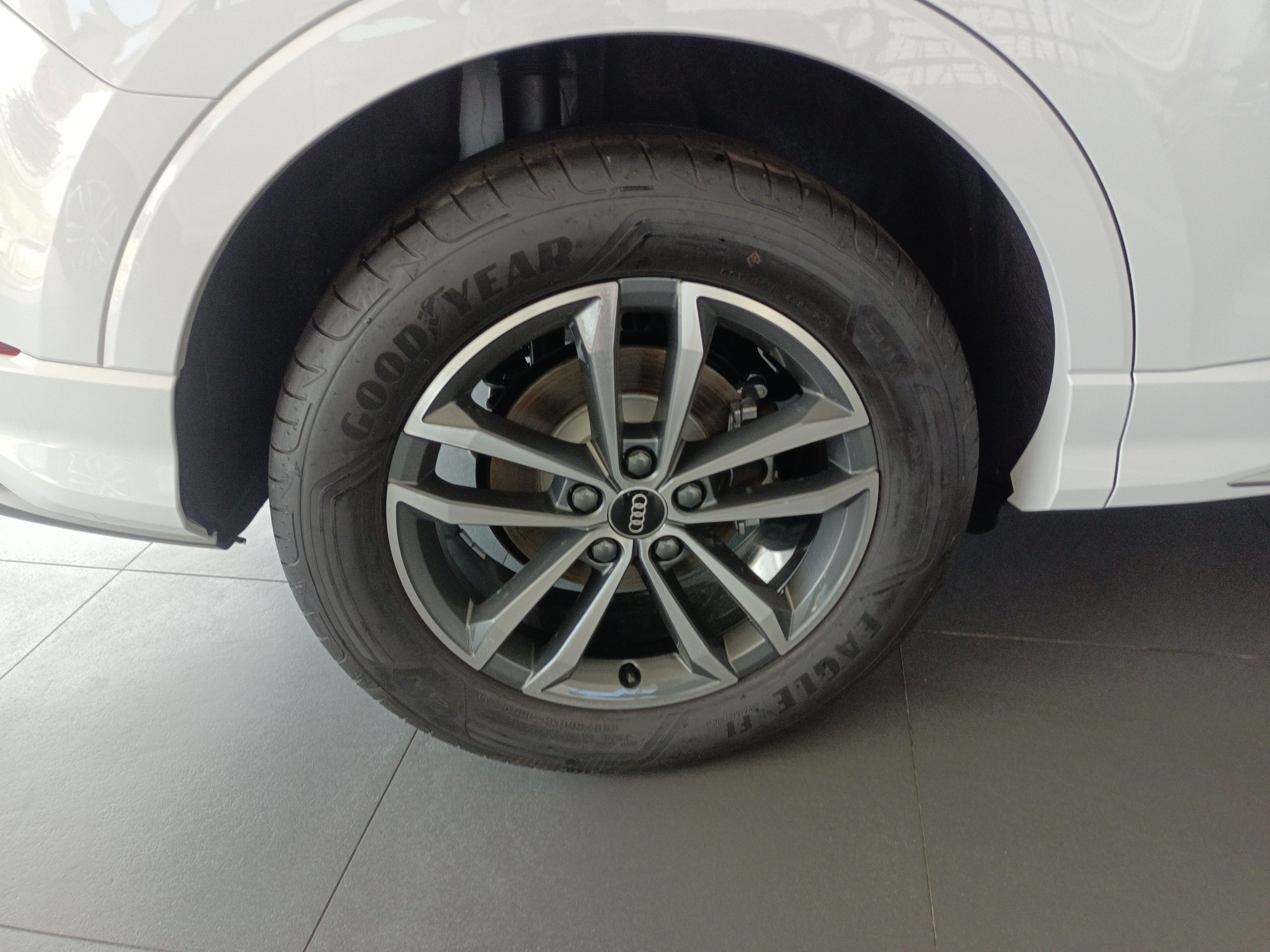 奥迪Q3 2022款 35 TFSI 进取动感型