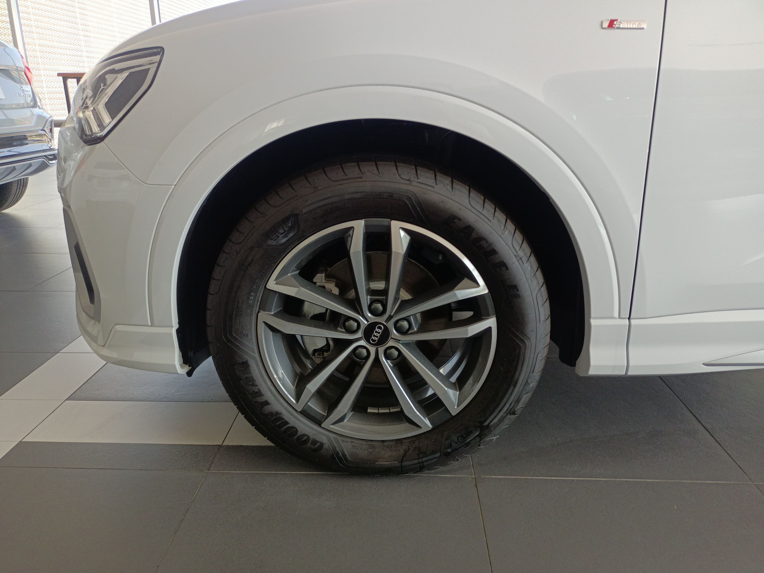 奥迪Q3 2022款 35 TFSI 进取动感型