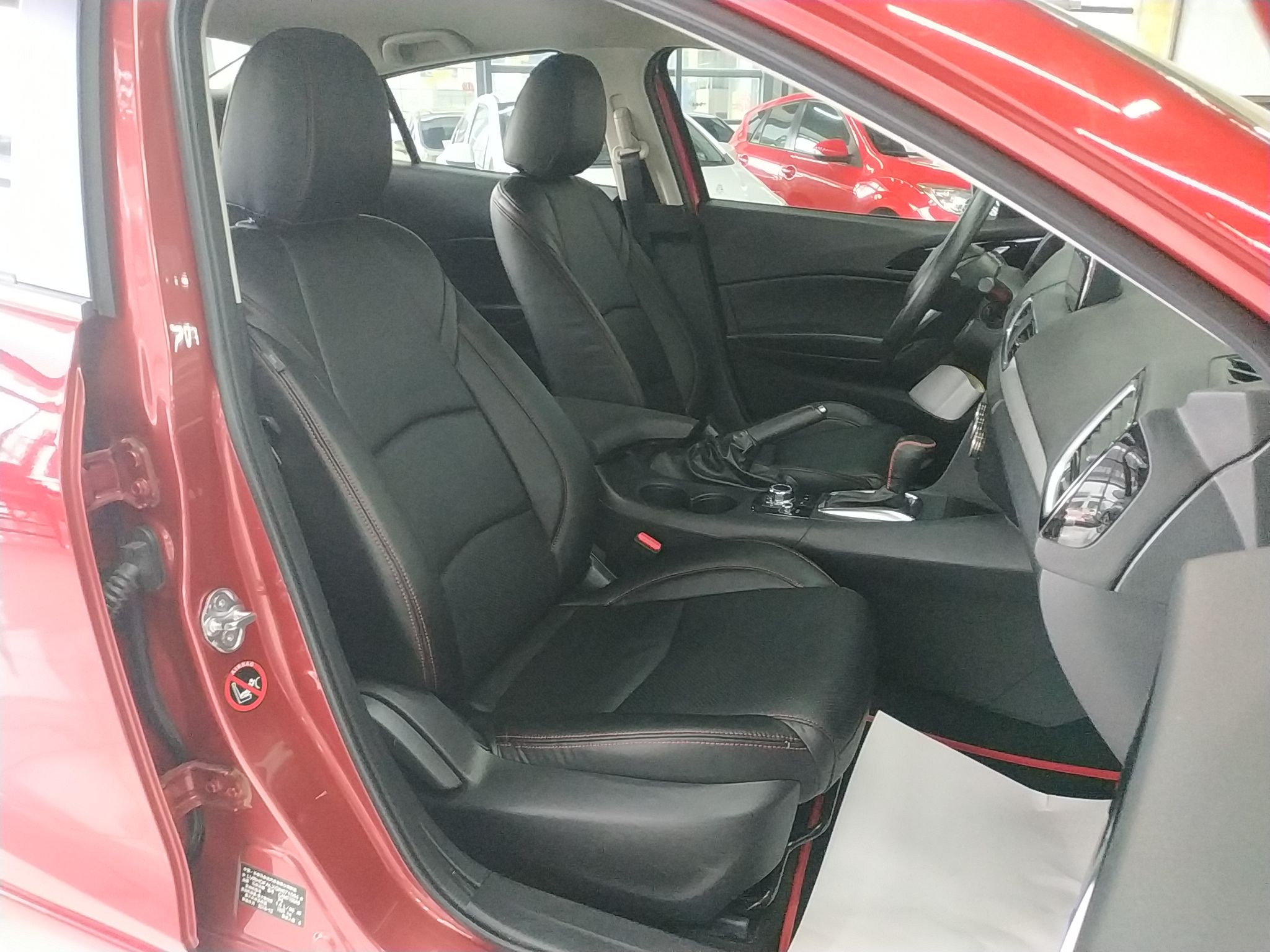 马自达 昂克赛拉 2016款 三厢 1.5L 自动舒适型