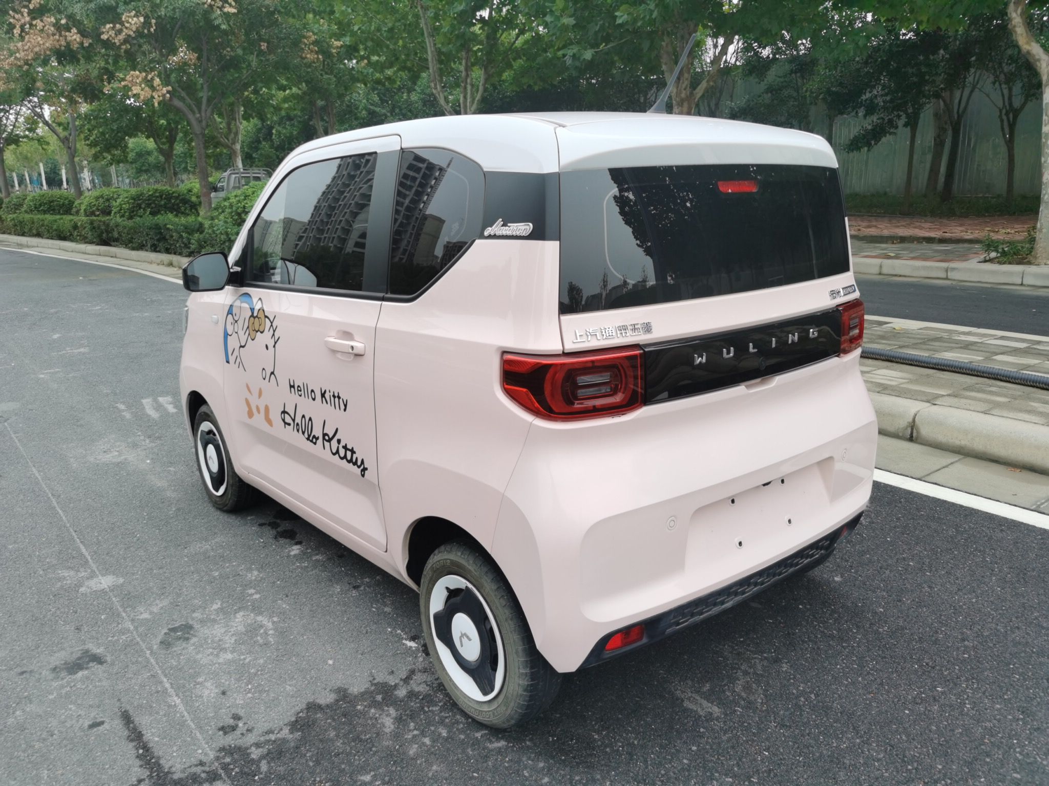 五菱汽车 宏光MINI EV 2021款 马卡龙臻享款 磷酸铁锂